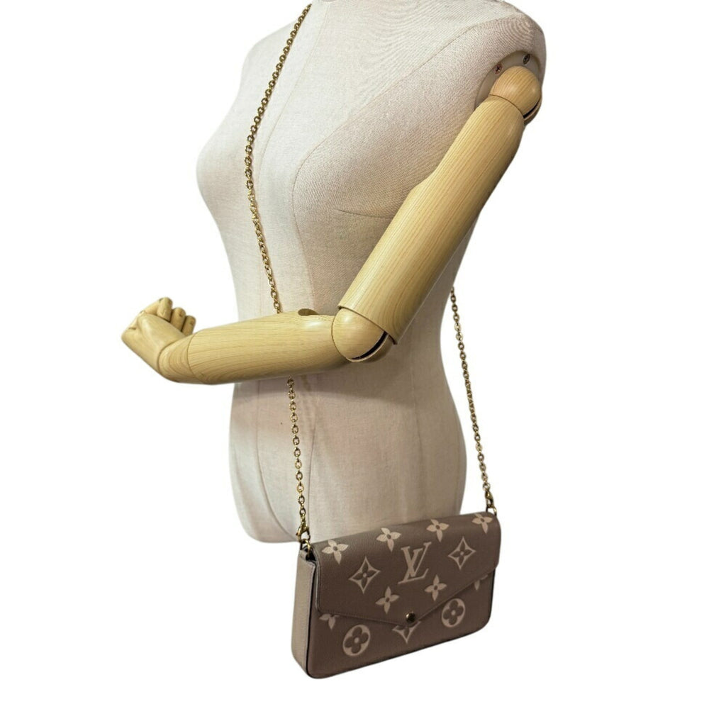 Louis Vuitton Gray Grayish Leather Pochette Shoulder Bag