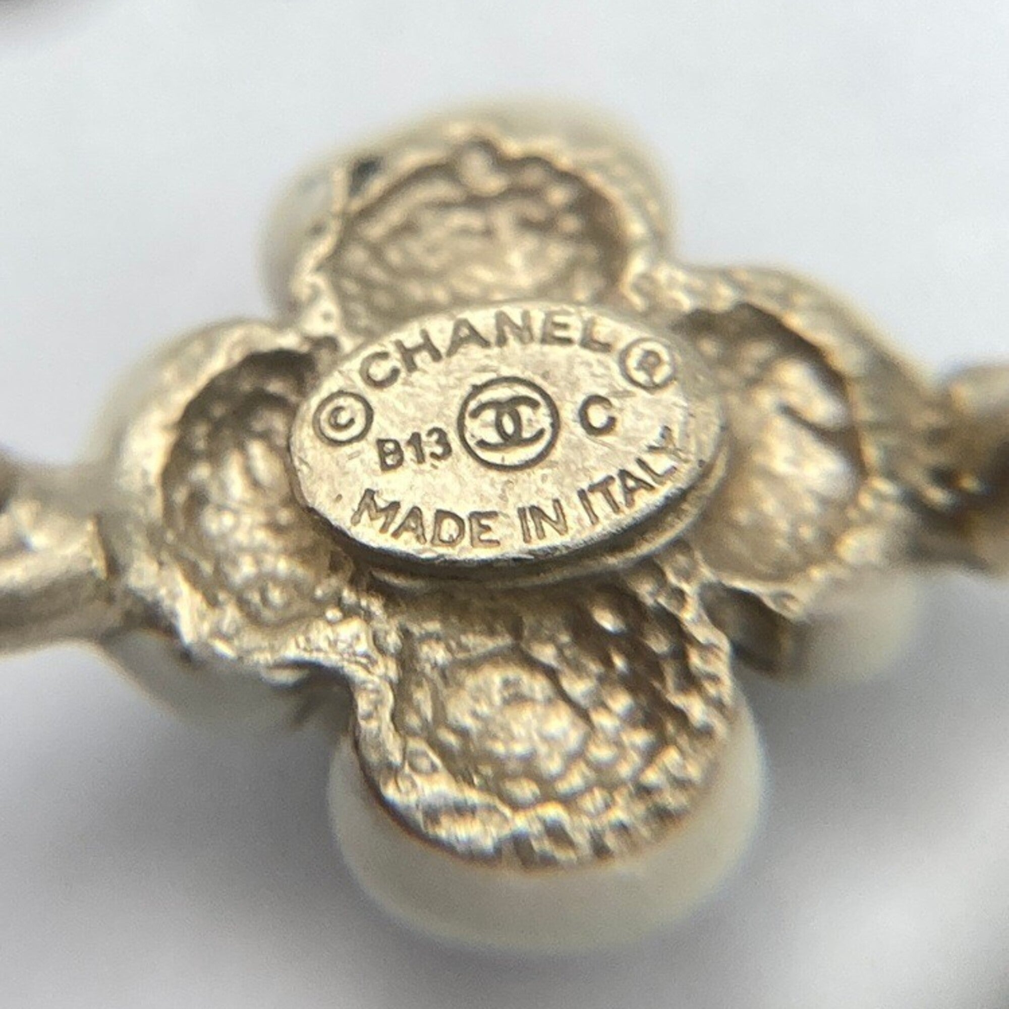Chanel Gold White Metal Band Ring