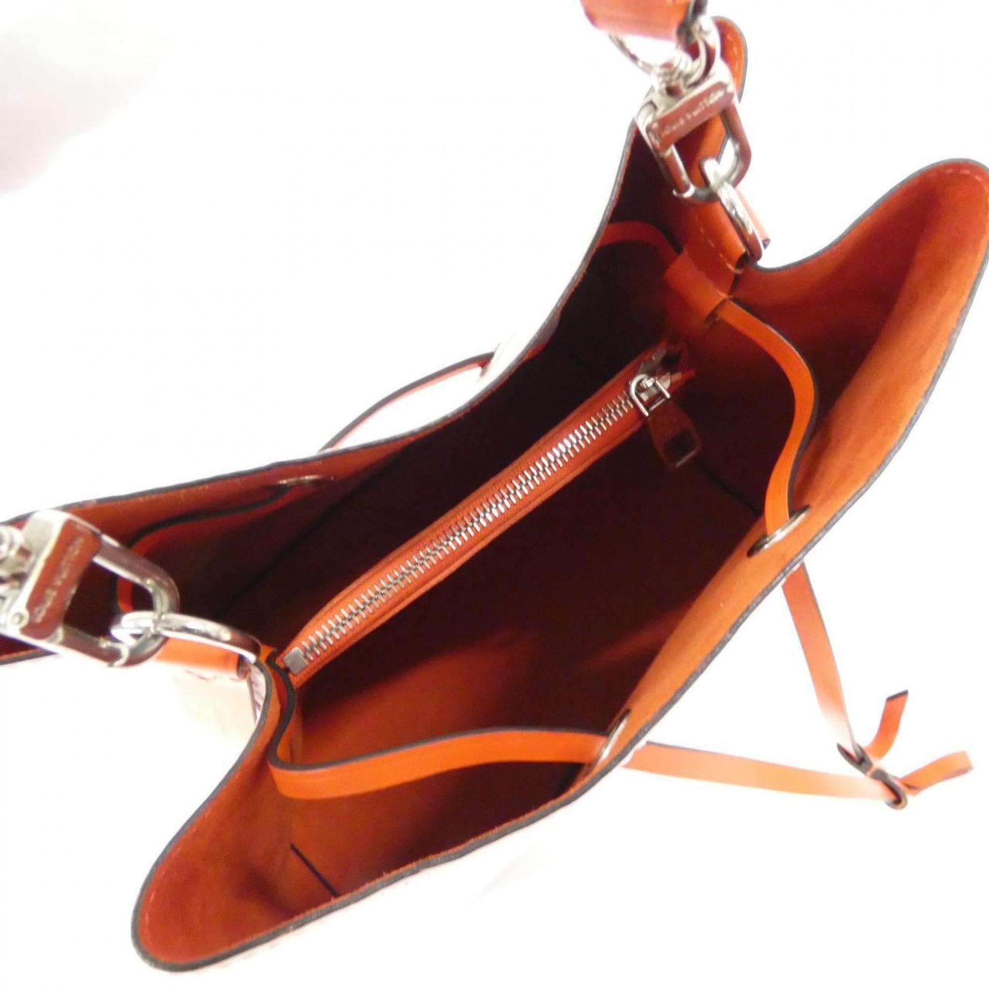 Louis Vuitton Rose Leather Shoulder Bag