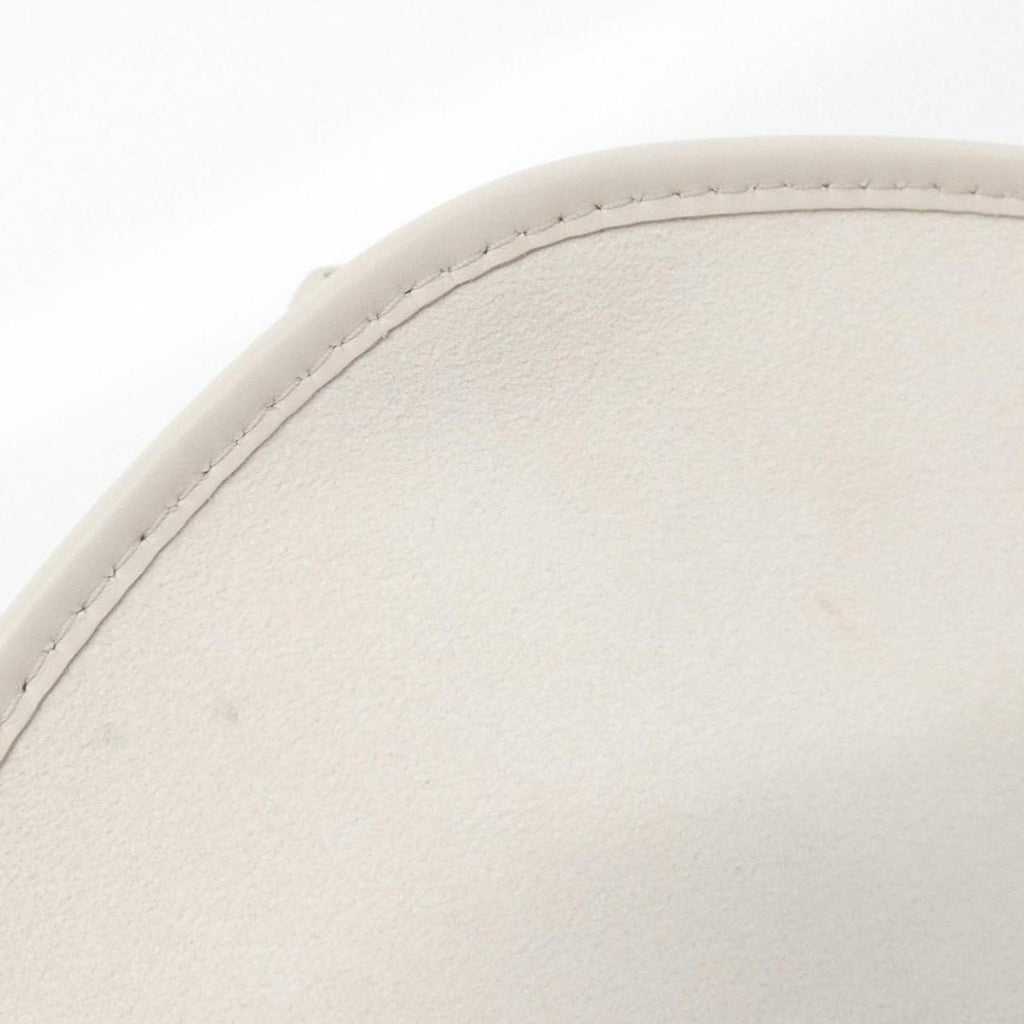 Louis Vuitton Beige Leather Shoulder Bag