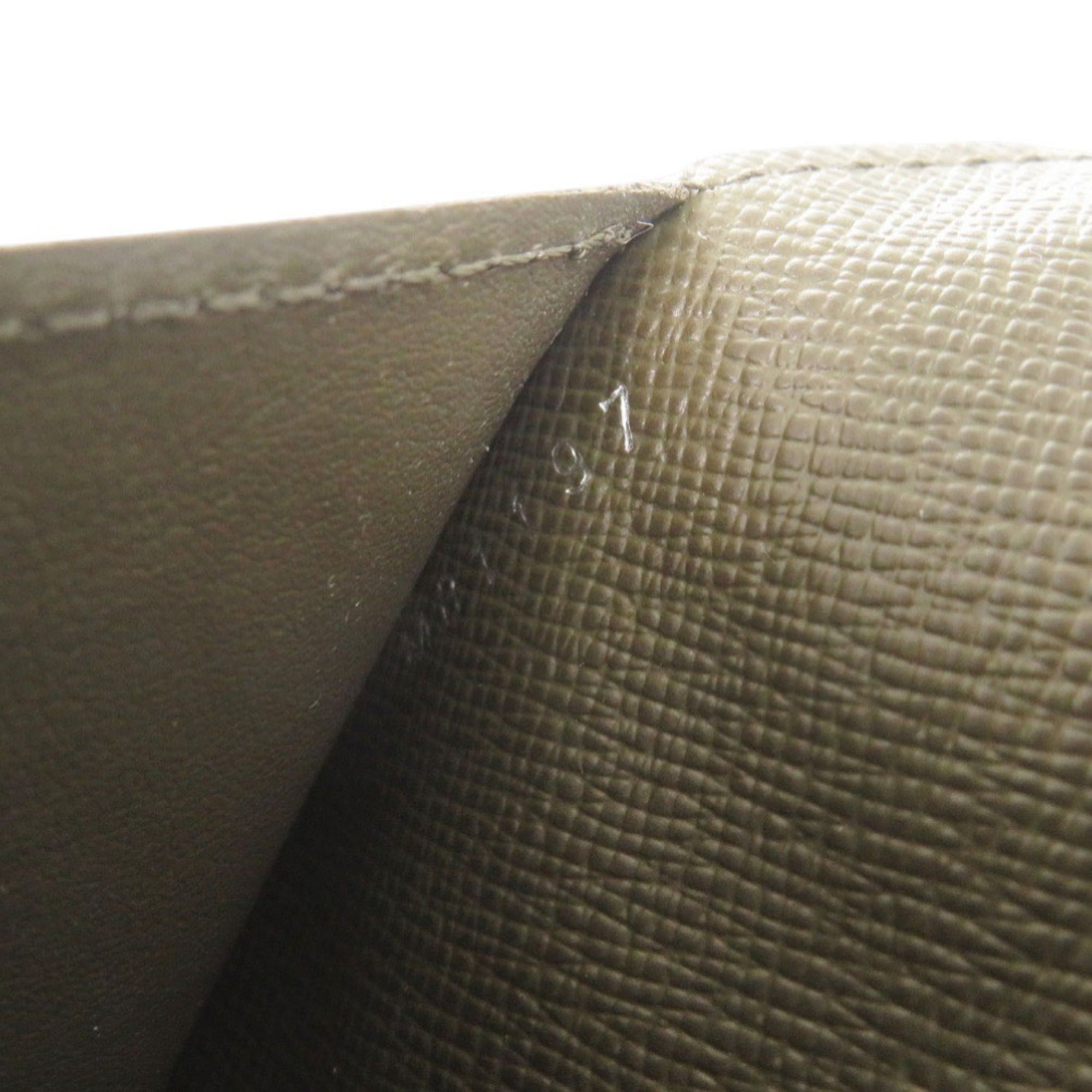 Louis Vuitton Khaki Taiga Leather Long Wallet