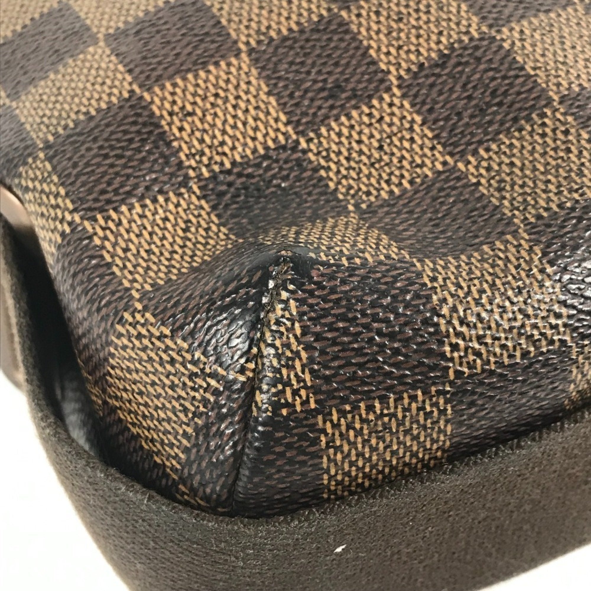 Louis Vuitton Brown Ebene Damier Canvas Messenger Bag Shoulder Bag