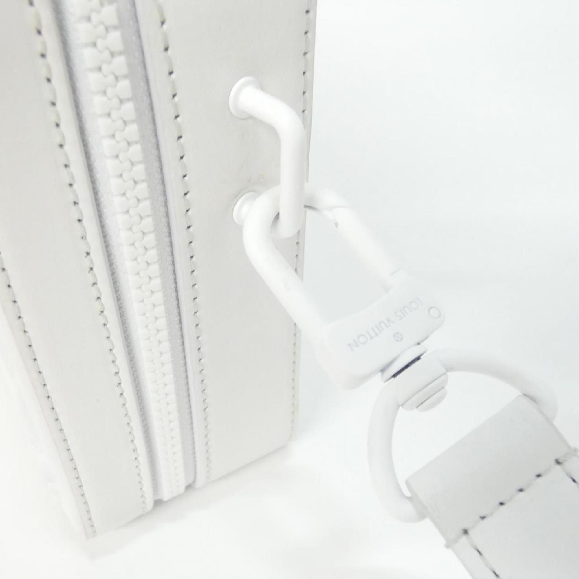 Louis Vuitton White Leather Shoulder Bag