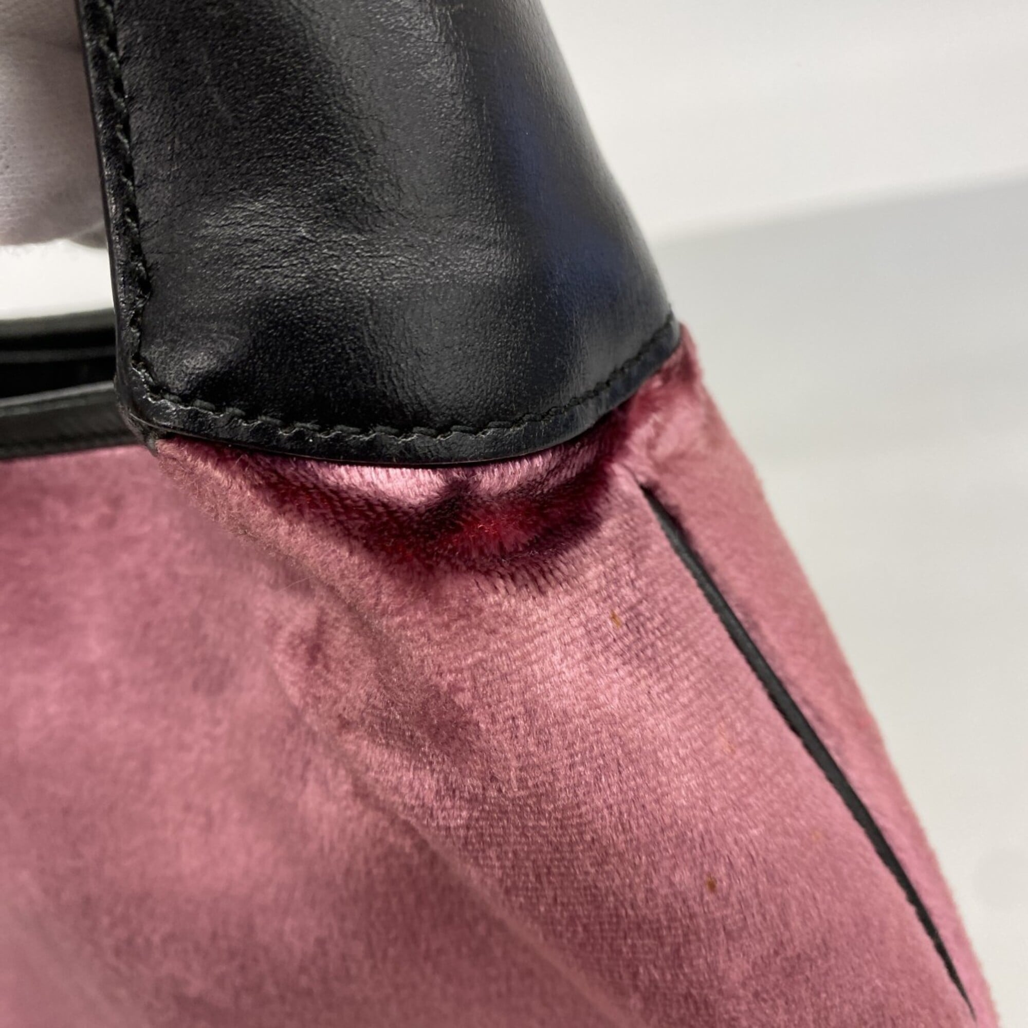 Gucci Black Pink Handbag (Pre-Owned)