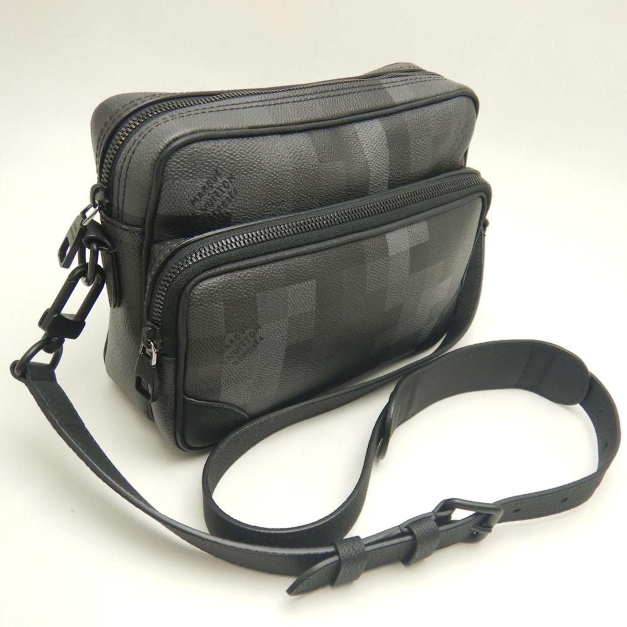 Louis Vuitton Black Noir Pvc Shoulder Bag