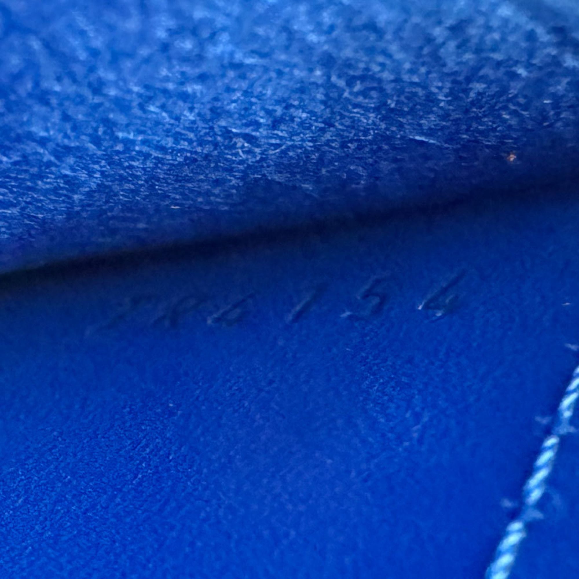 Louis Vuitton Blue Leather Pochette Shoulder Bag
