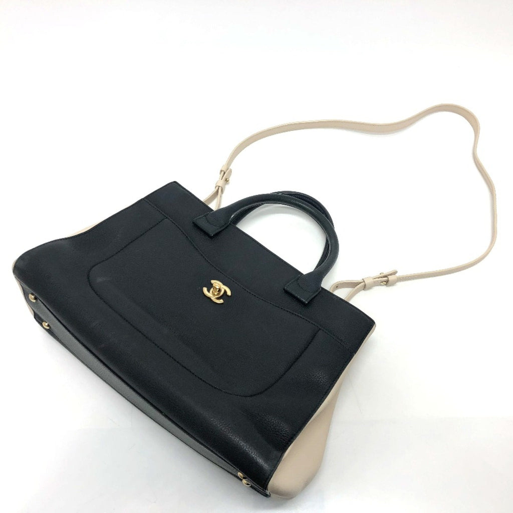 Chanel Black Leather Shoulder Bag
