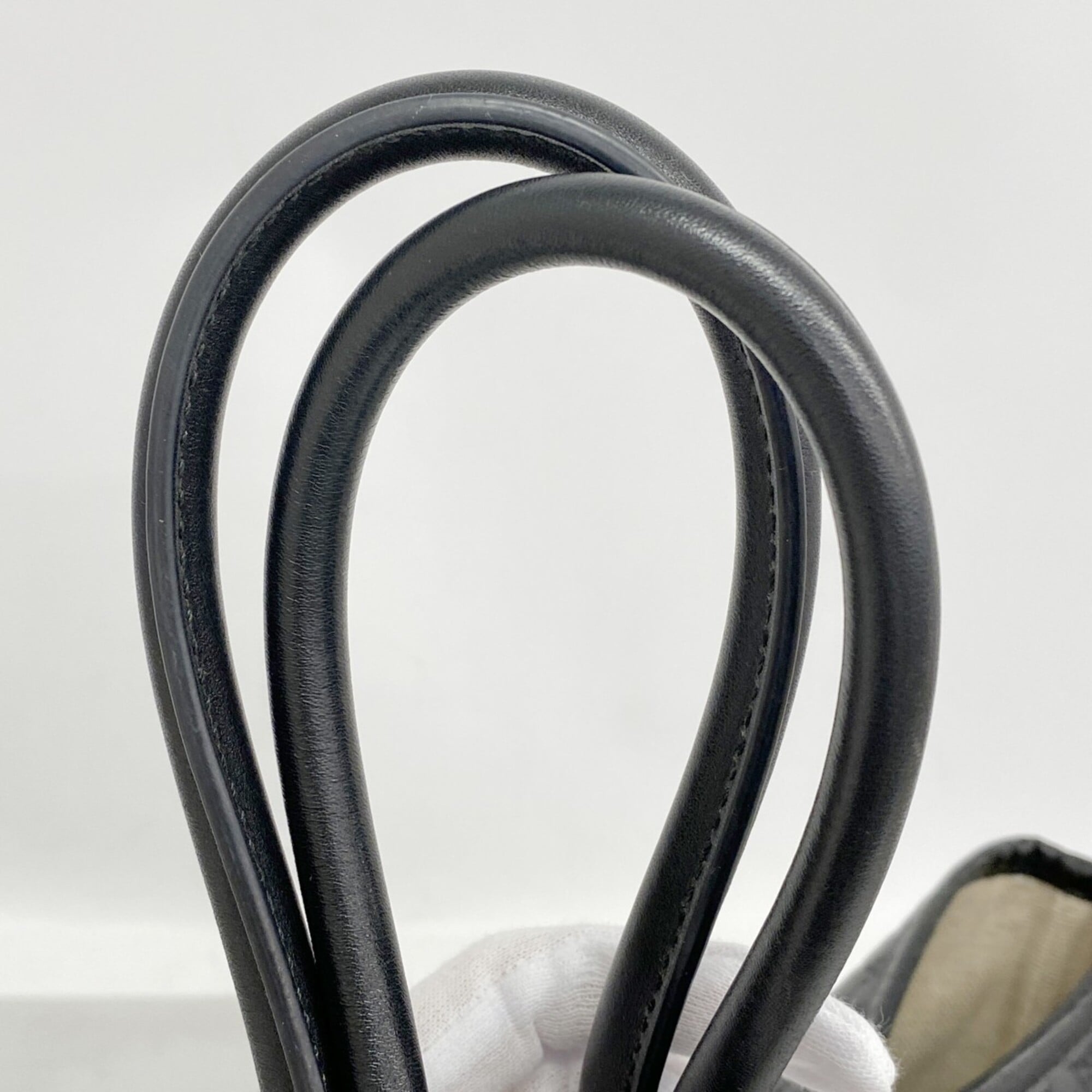 Gucci Black Leather Tote Bag (Pre-Owned)