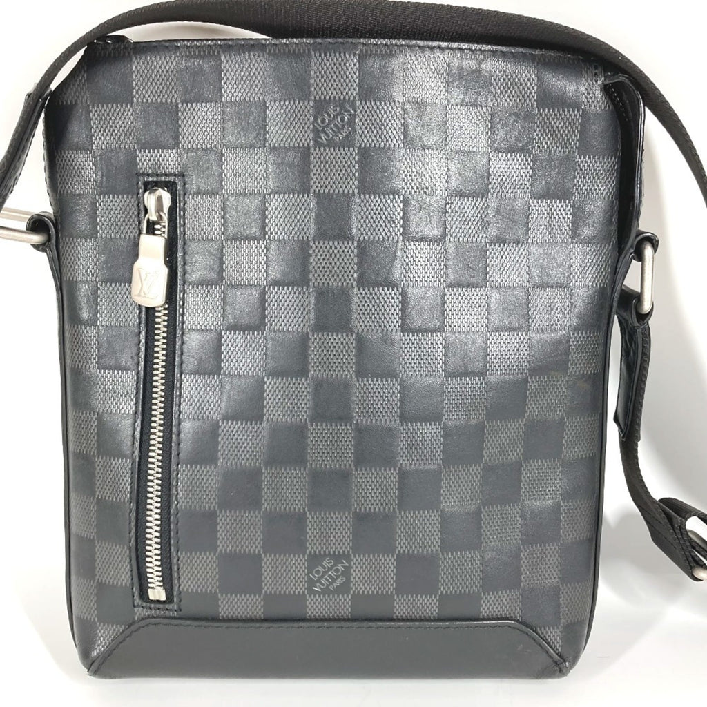 Louis Vuitton Black Damier Infini Leather Pochette Shoulder Bag