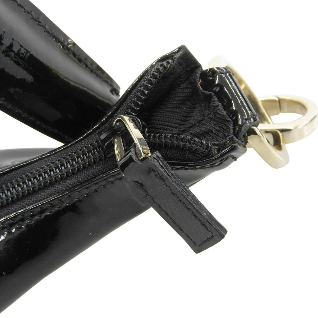 Gucci Black Gg Canvas Shoulder Bag (Pre-Owned)