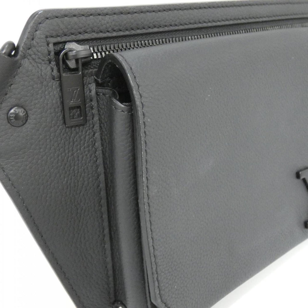 Louis Vuitton Black Leather Shoulder Bag
