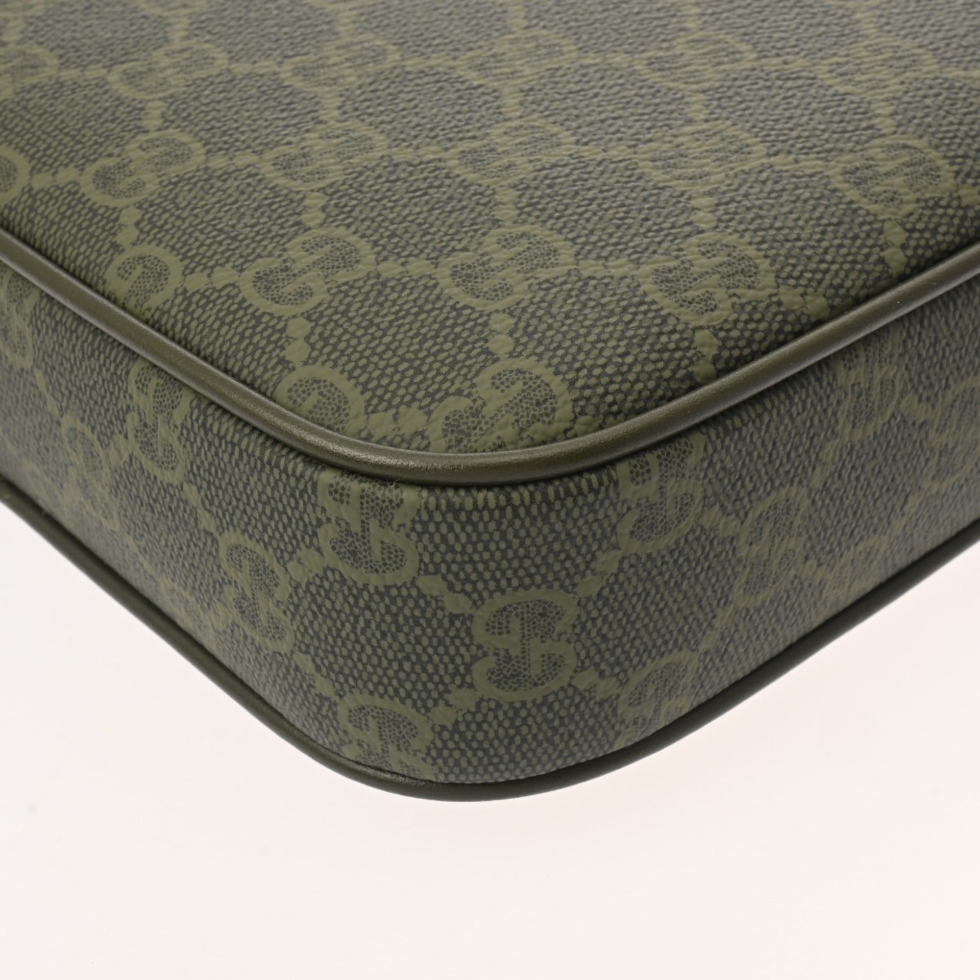 Gucci Green Pvc Shoulder Bag (Pre-Owned)