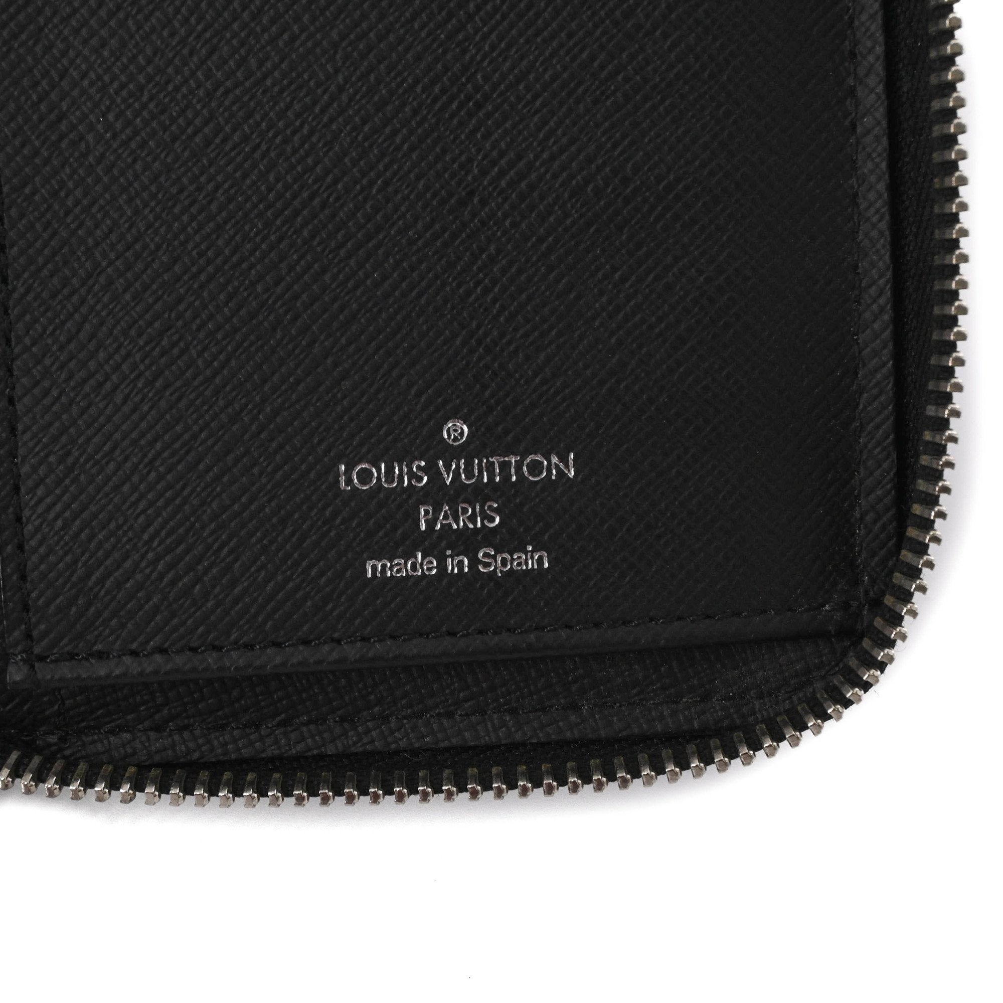 Louis Vuitton Epi Noir Epi Leather Long Wallet