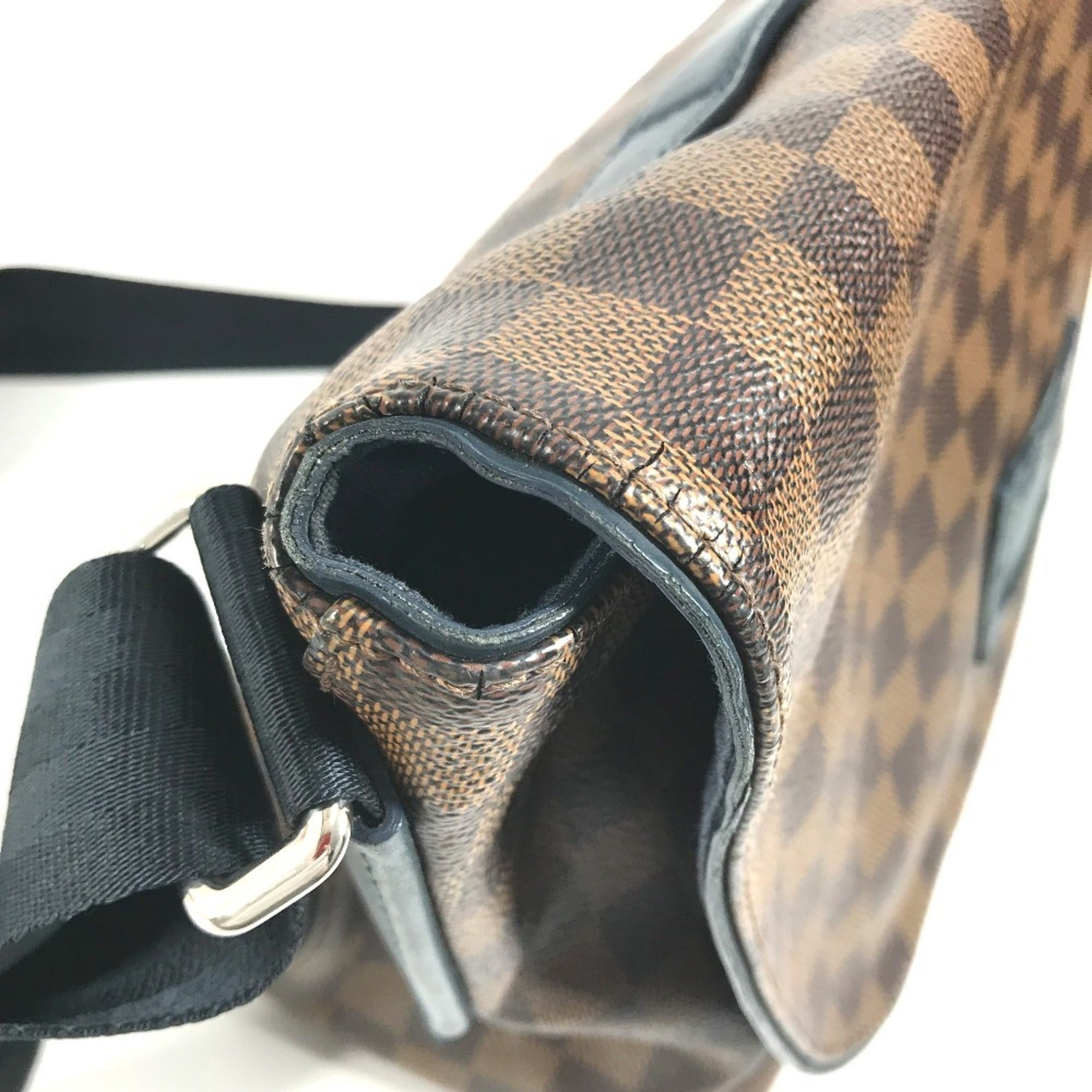 Louis Vuitton Brown Navy Damier Canvas Messenger Bag Shoulder Bag
