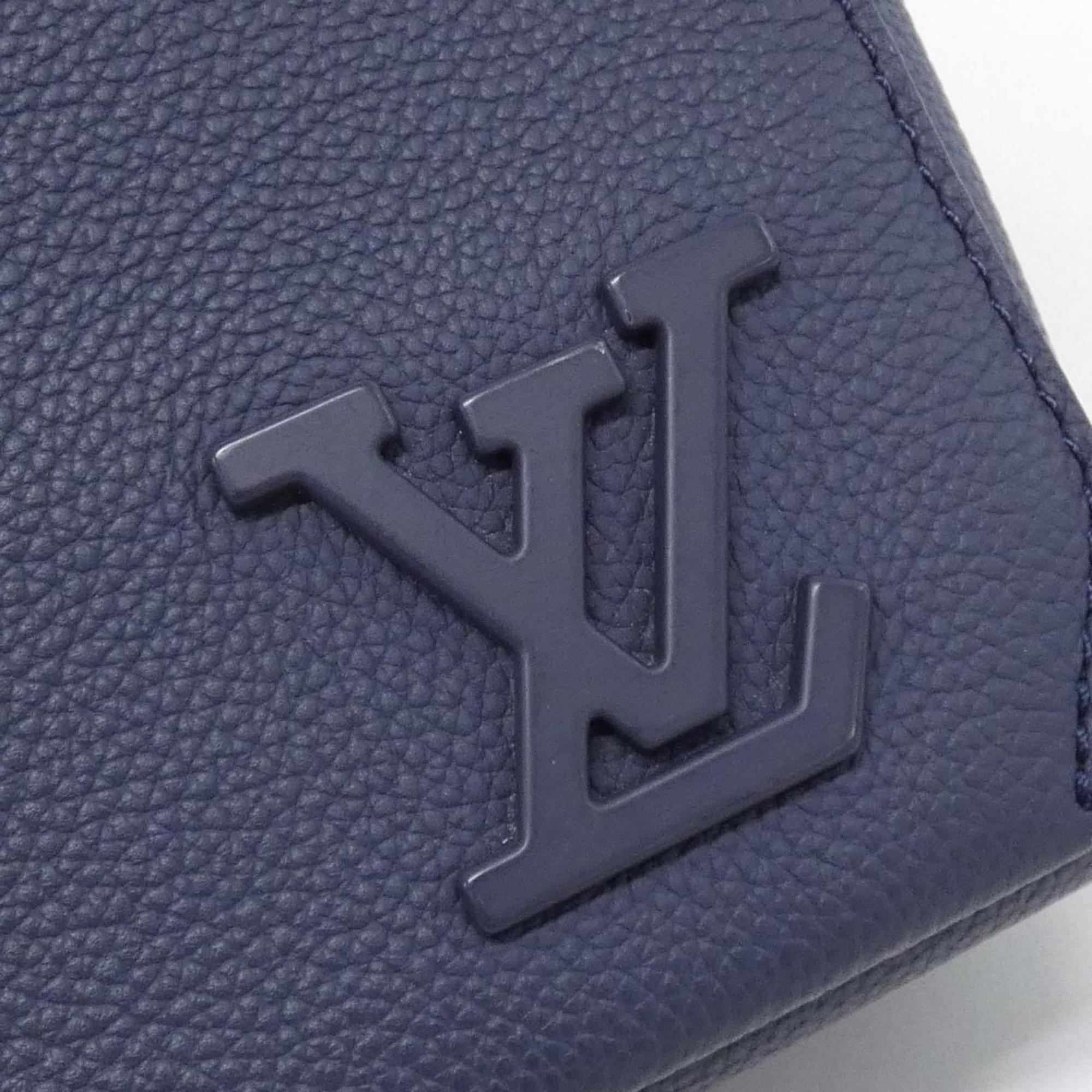 Louis Vuitton Blue Leather Shoulder Bag