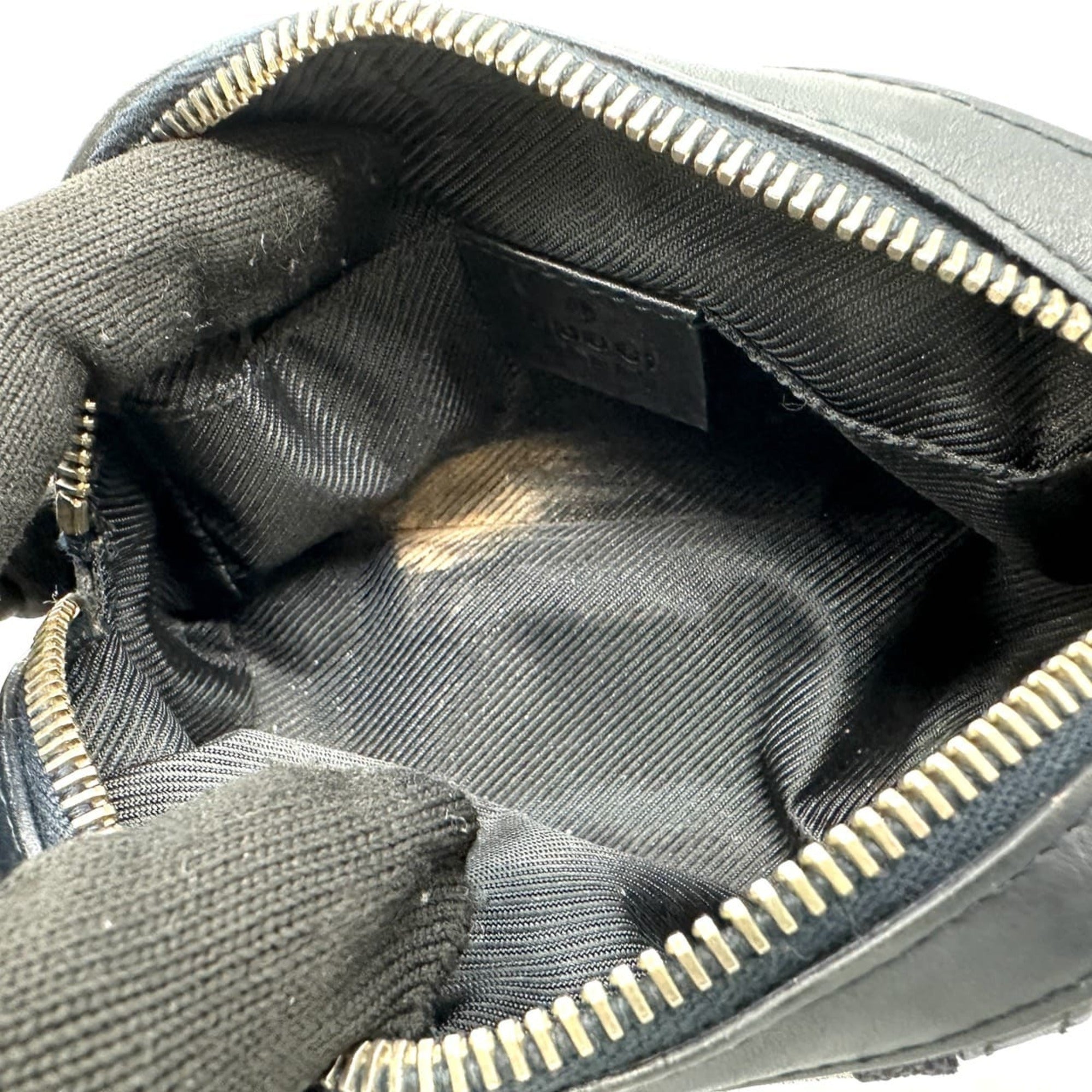 Gucci Navy Gg Canvas Pouch (Pre-Owned)