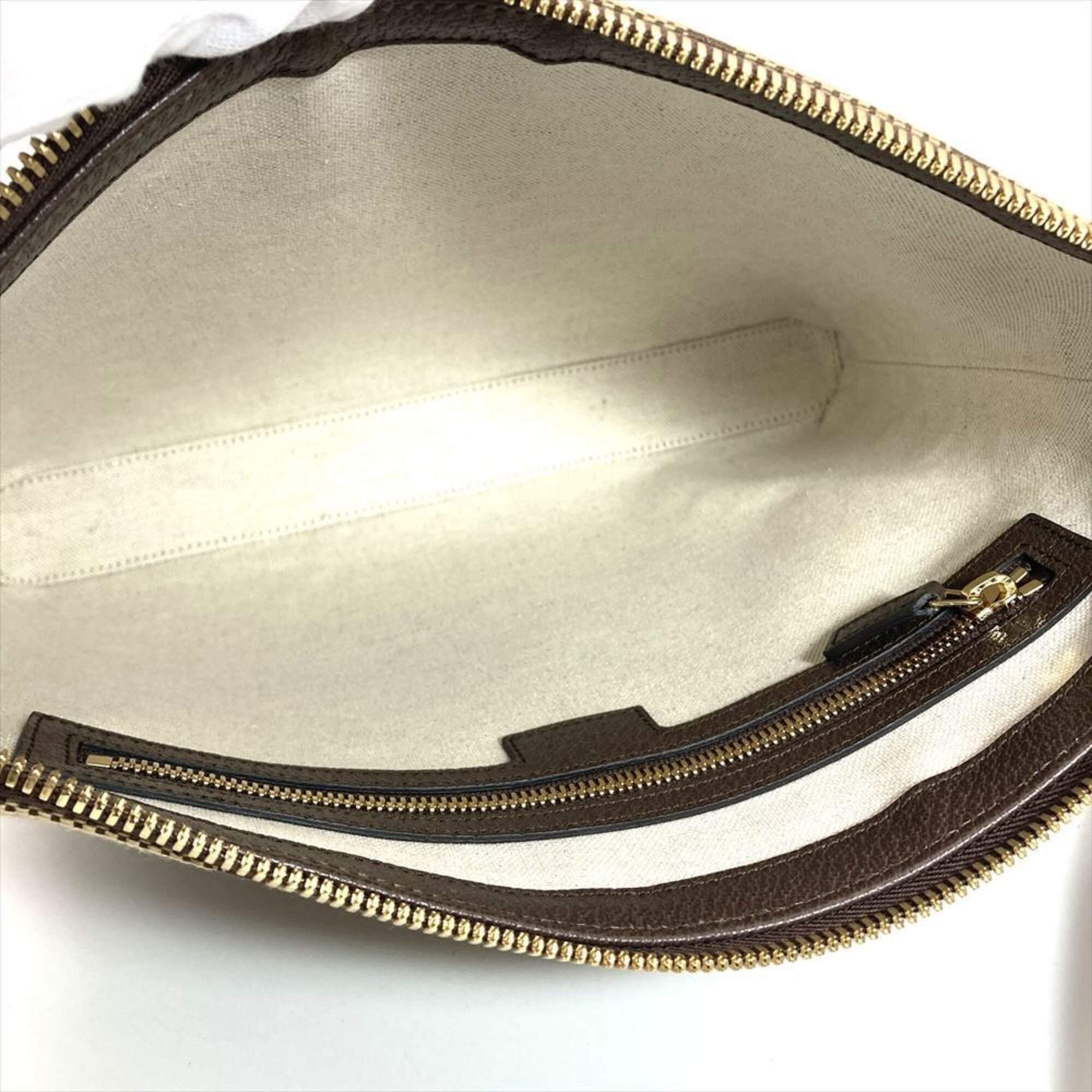 Gucci Beige Gg Canvas Canvas Shoulder Bag (Pre-Owned)