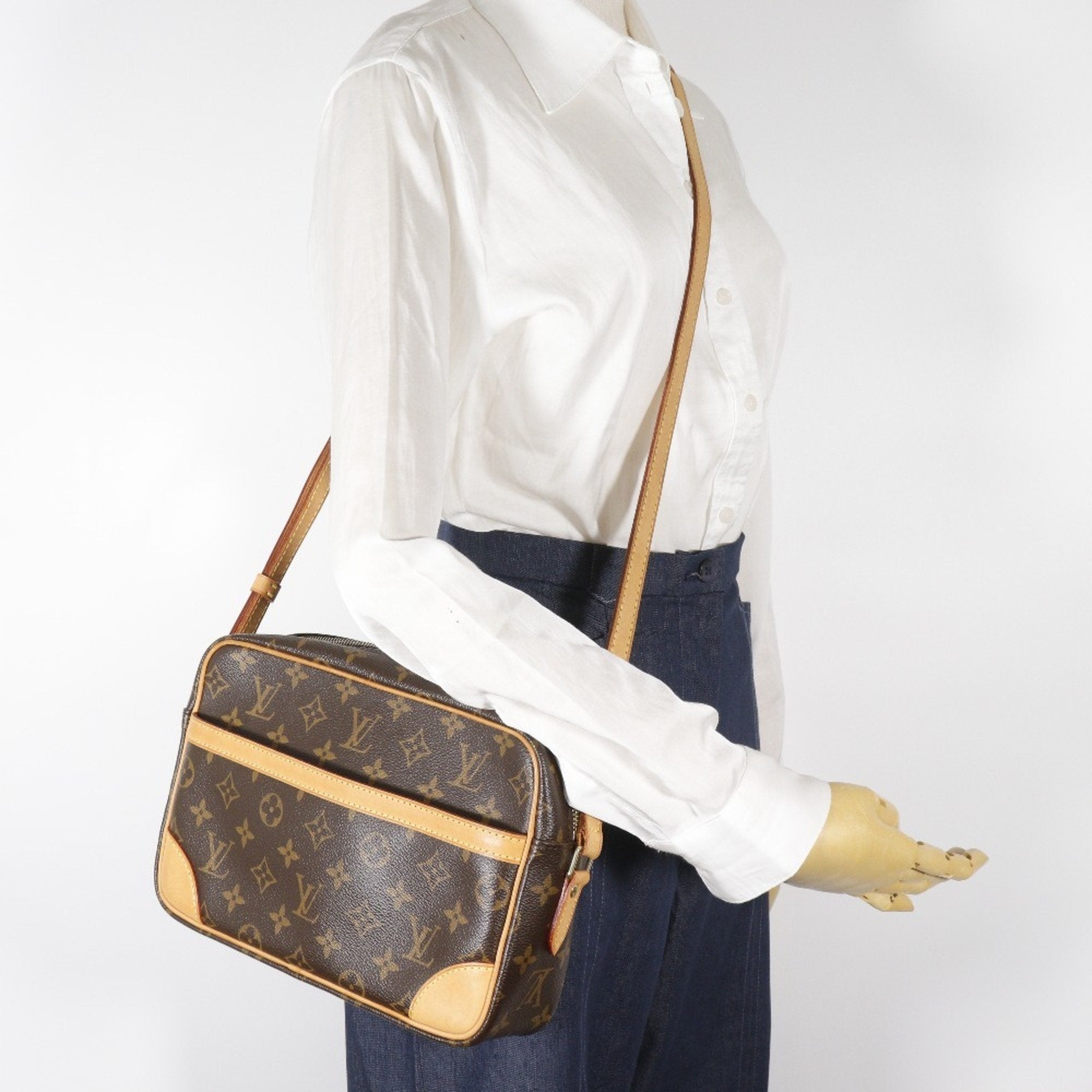Louis Vuitton Monogram Brown Monogram Shoulder Bag