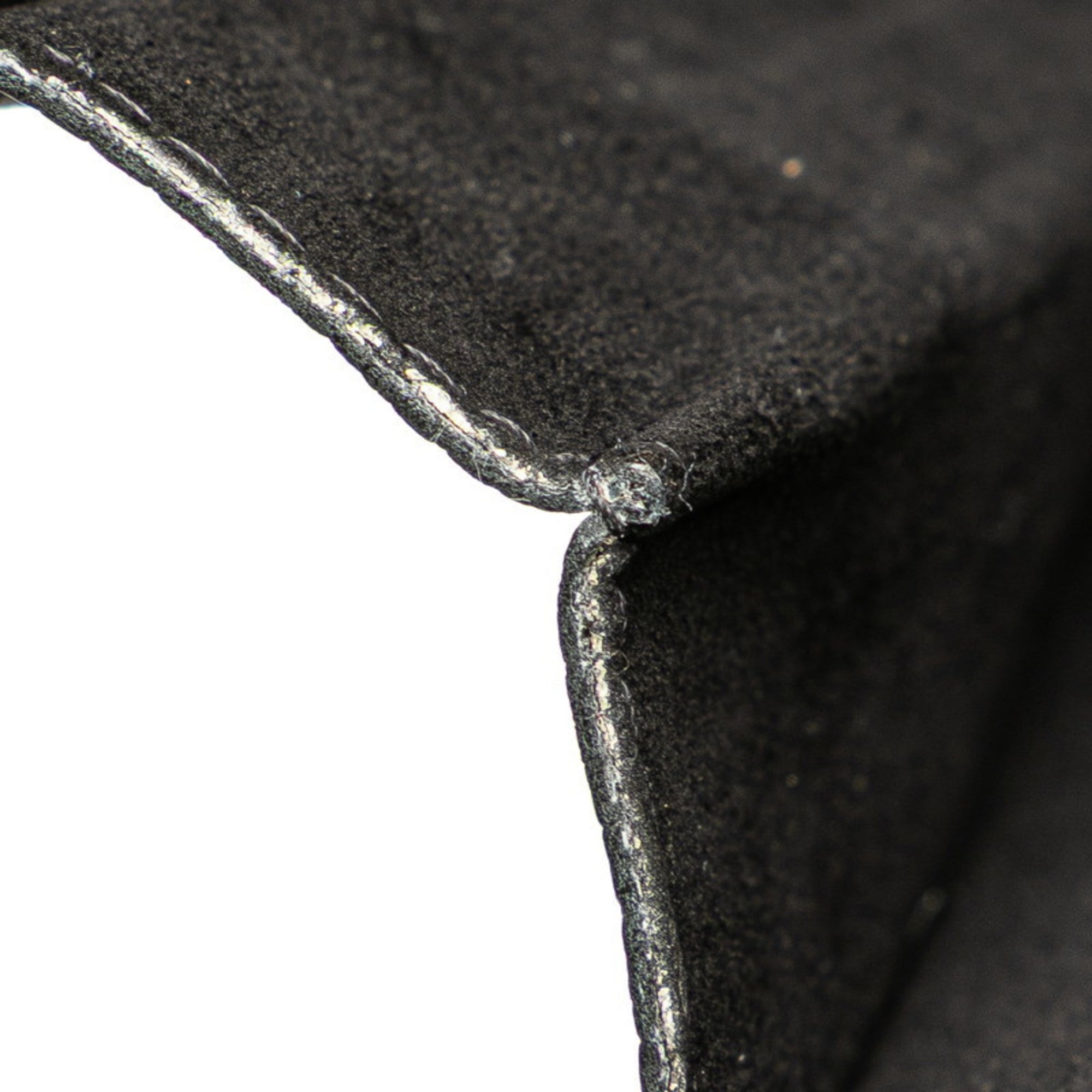 Louis Vuitton Taurillon Black Noir Leather Clutch Bag Pochette
