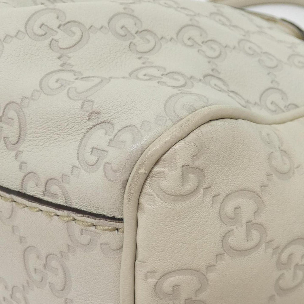 Gucci Off-White Gg Leather Handbag (Pre-Owned)