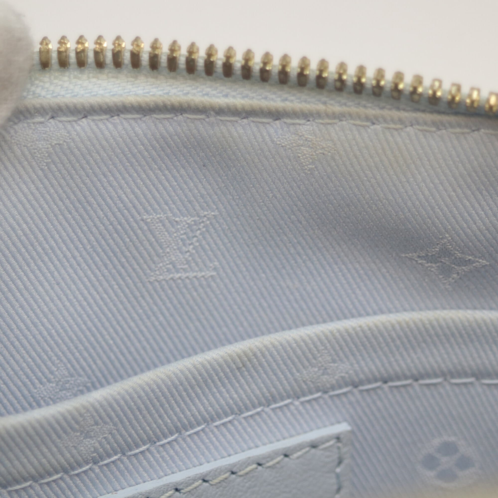 Louis Vuitton Blue Leather Handbag