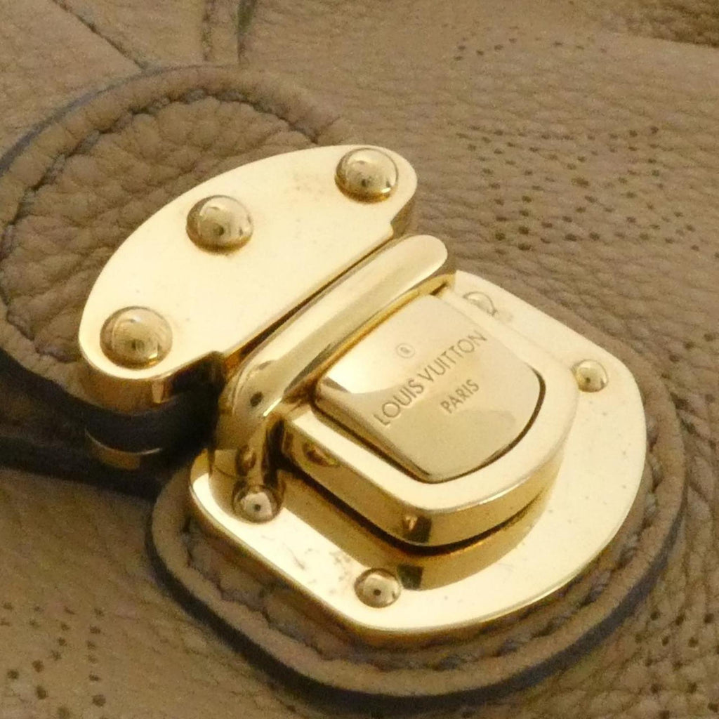 Louis Vuitton Biscuit Leather Shoulder Bag