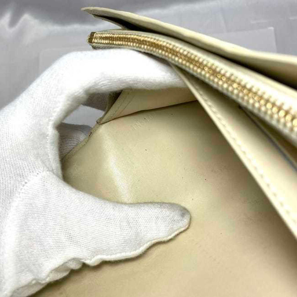 Louis Vuitton Beige Blanc Corail Vernis Leather Long Wallet