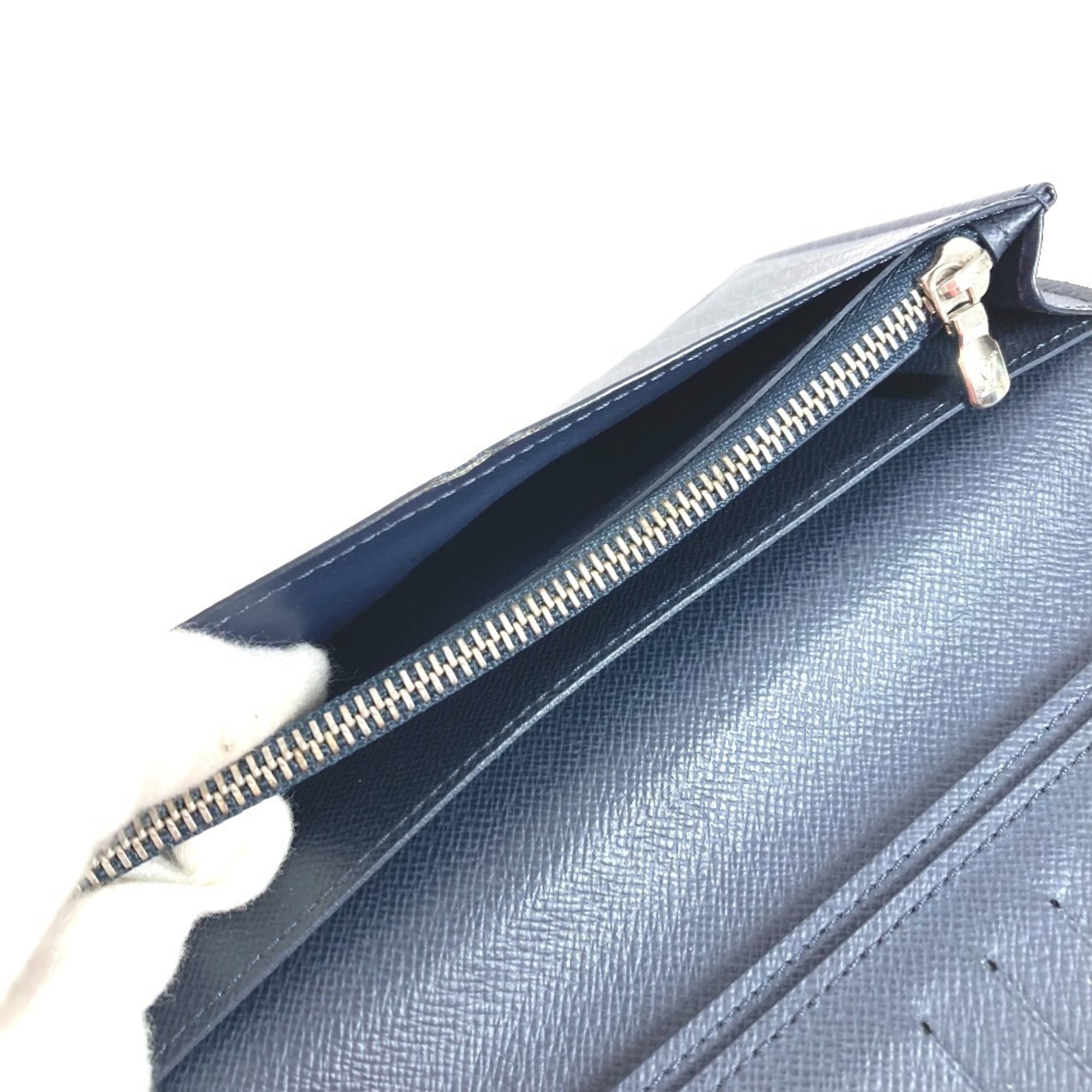 Louis Vuitton Blue Ocean Taiga Leather Leather Long Wallet