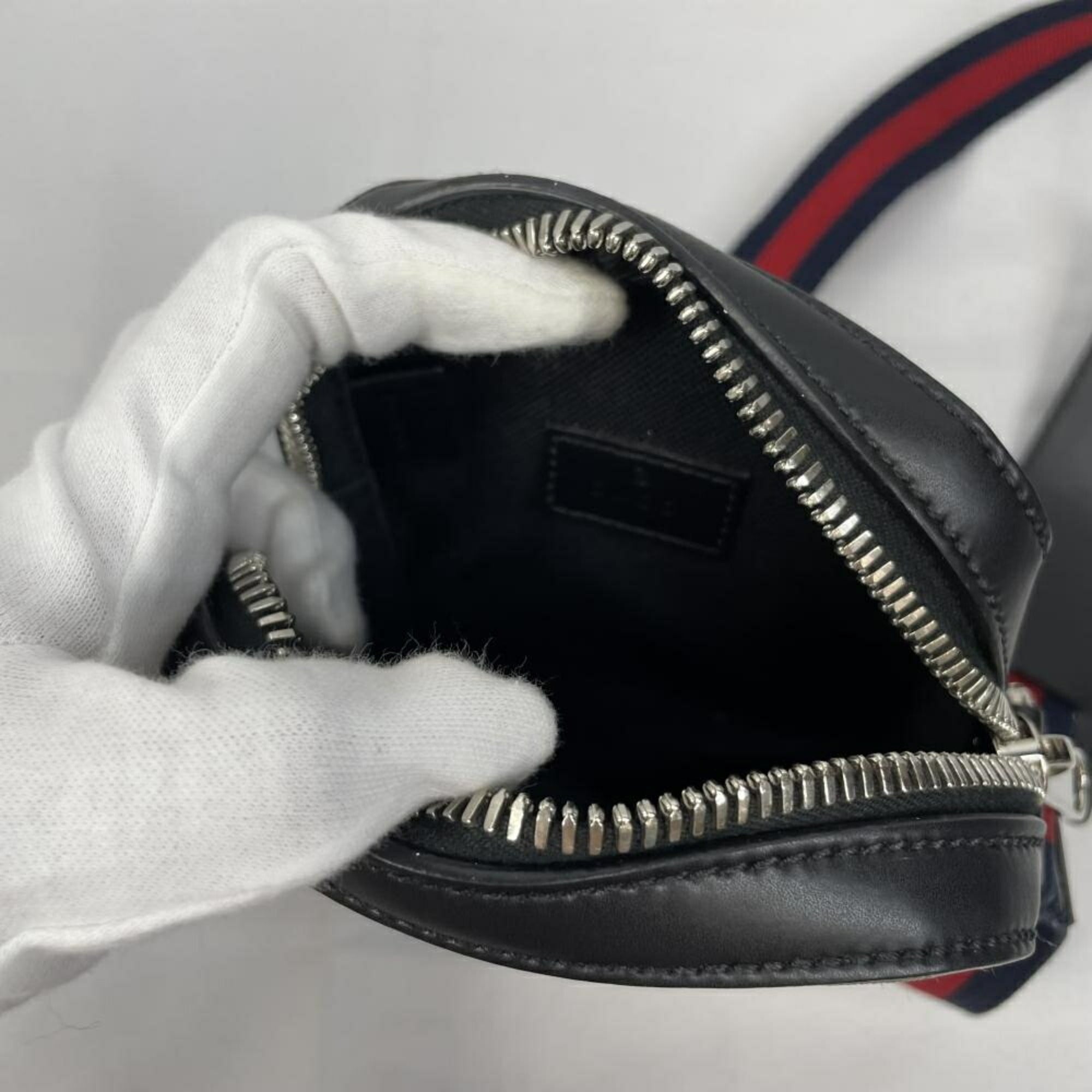Gucci Blue Gg Supreme Shoulder Bag (Pre-Owned)