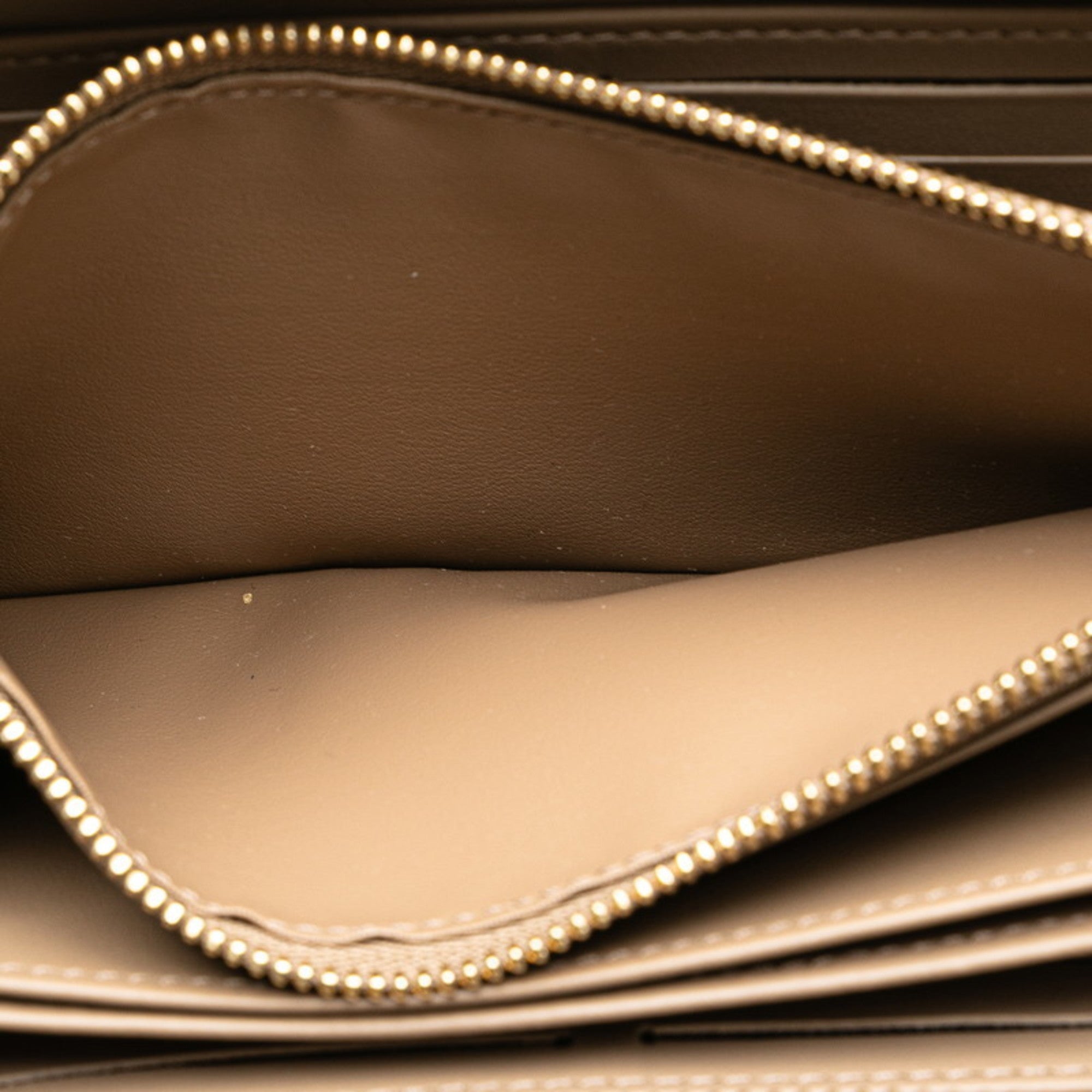 Louis Vuitton Beige Taupe Leather Coin Purse/Coin Case