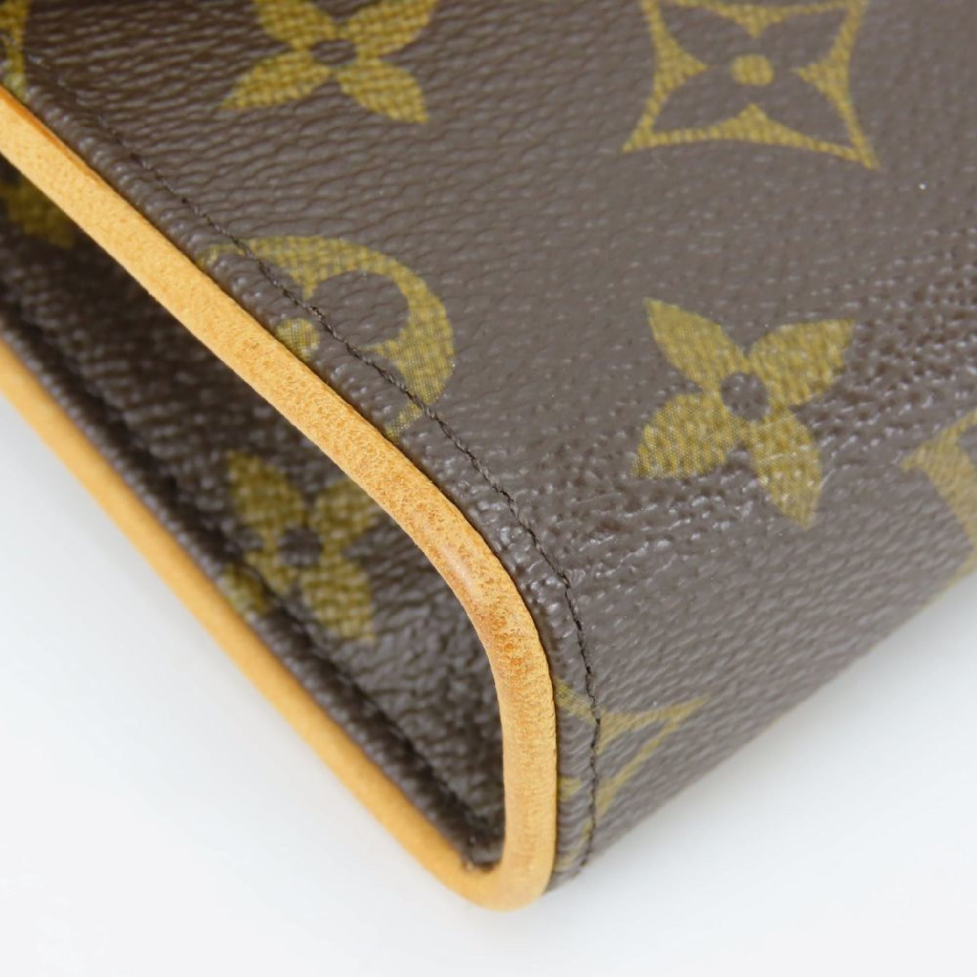 Louis Vuitton Monogram Brown Monogram Leather Fanny Pack Pochette