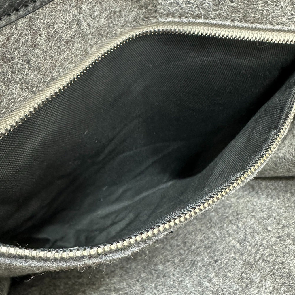 Saint Laurent Gray Other Tote Bag (Pre-Owned)