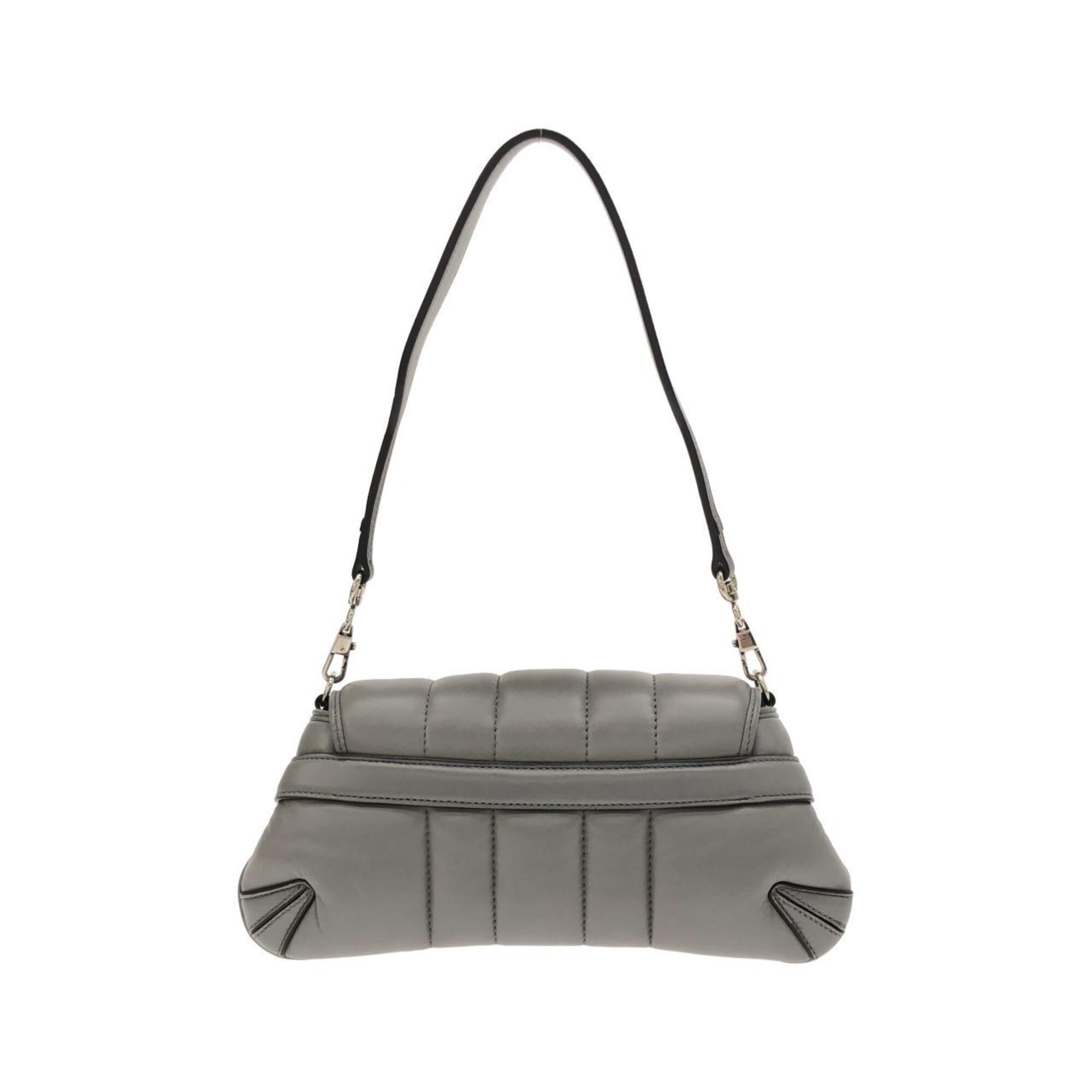 Gucci Gray Quilting Leather Shoulder Bag (Pre-Owned)