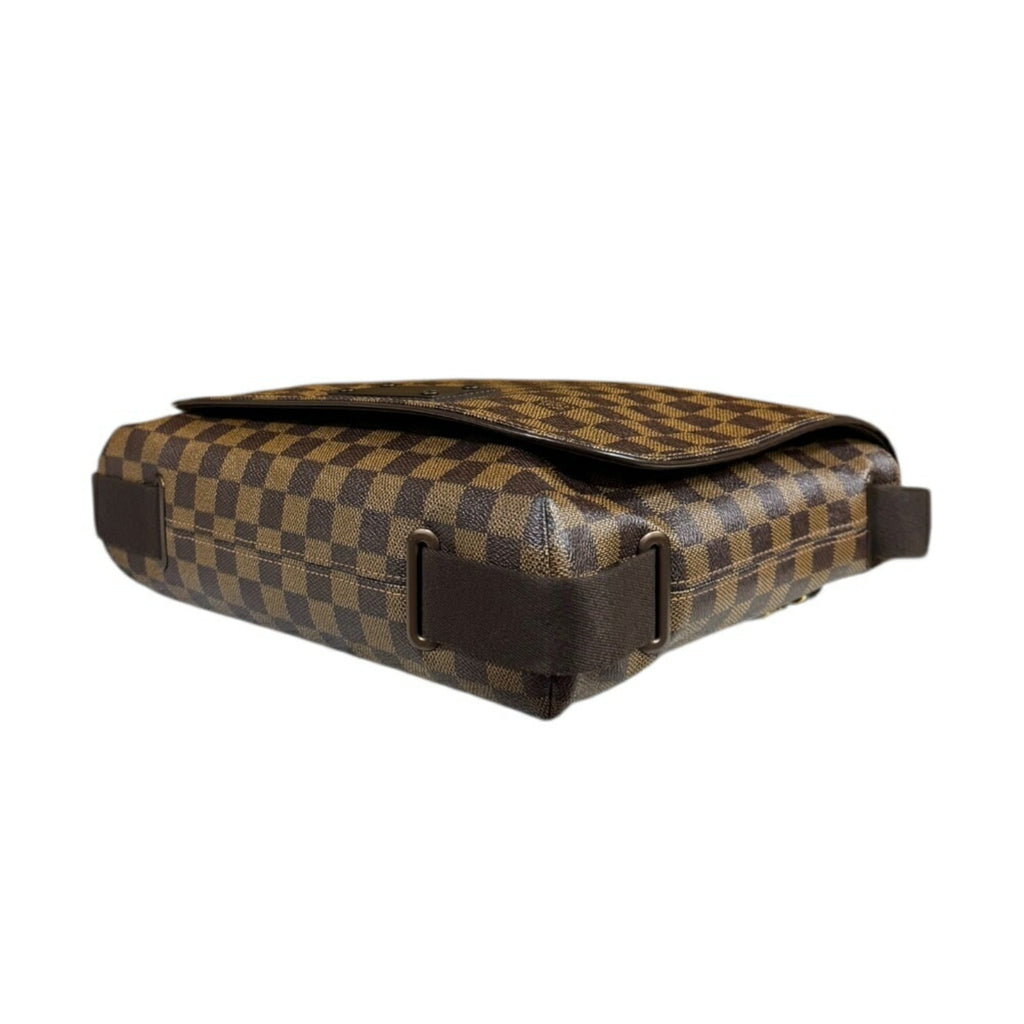 Louis Vuitton Damier Brown Damier Canvas Damier Canvas Shoulder Bag