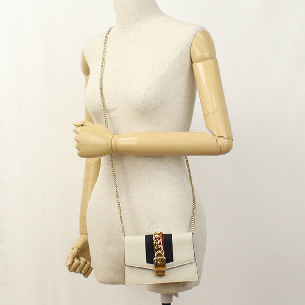 Gucci Ivory Leather Shoulder Bag (Pre-Owned)