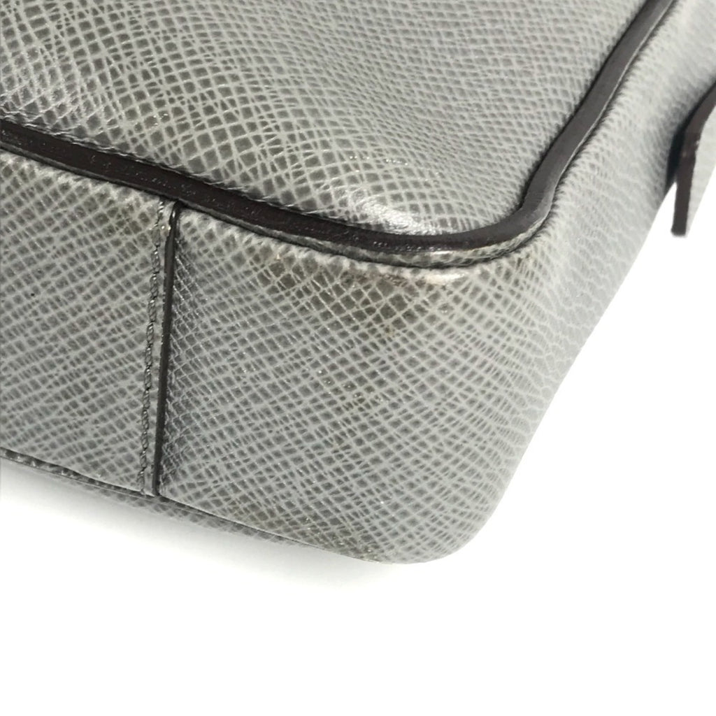 Louis Vuitton Glacier Gray Taiga Leather Briefcase Shoulder Bag