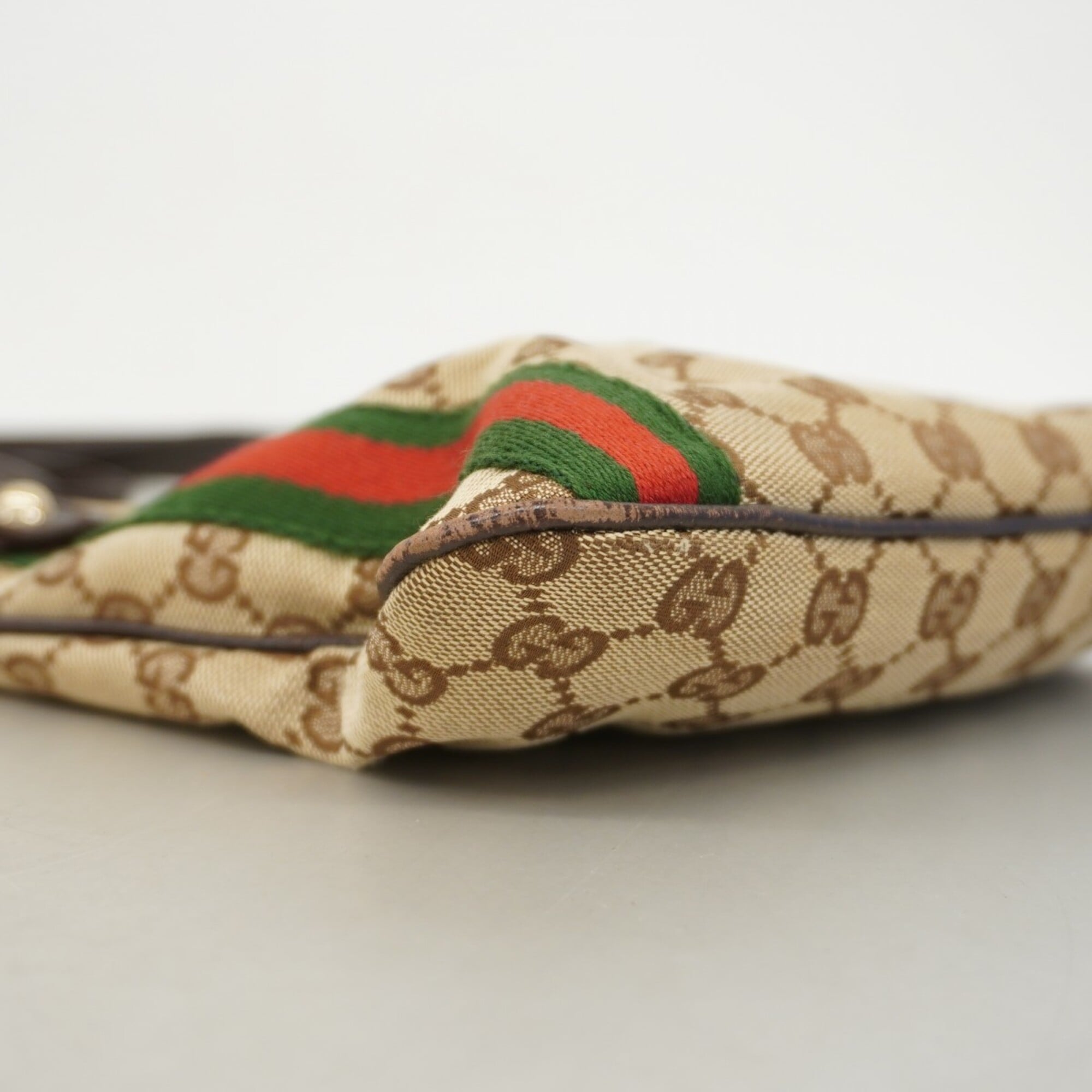 Gucci Beige Canvas Shoulder Bag (Pre-Owned)