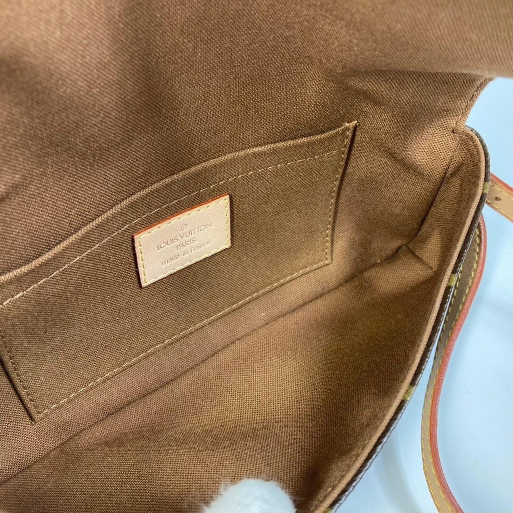 Louis Vuitton Monogram Brown Monogram Fanny Pack Pochette