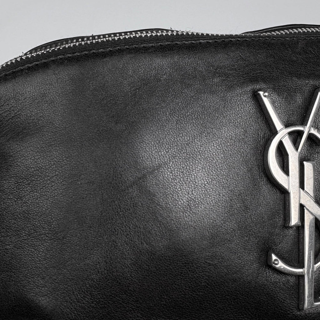 Saint Laurent Black Leather Sling Bag (Pre-Owned)