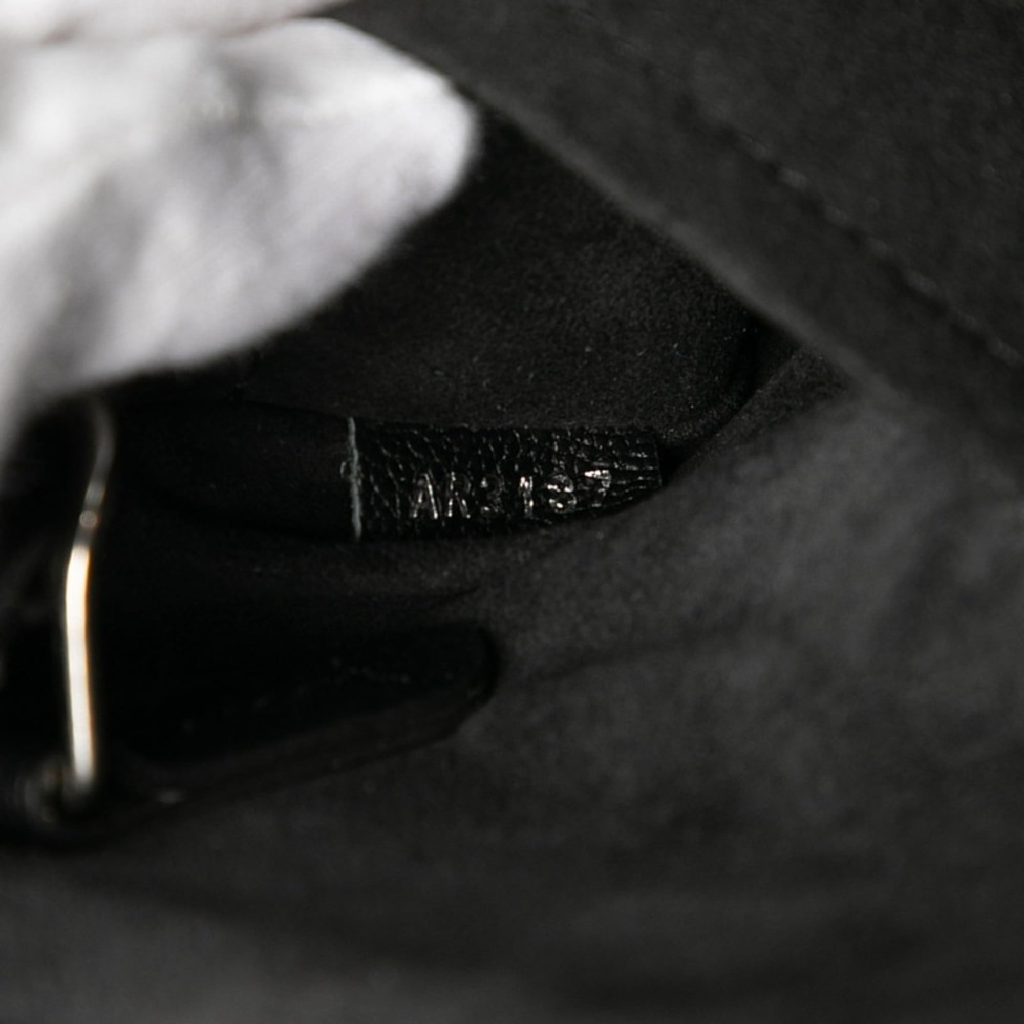 Louis Vuitton Black Noir Leather Handbag Shoulder Bag