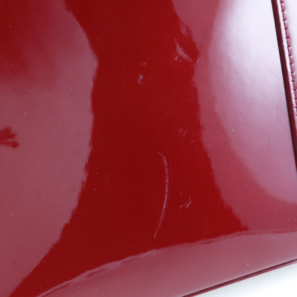 Louis Vuitton Pomme D'amour Red Color Monogram Vernis Handbag