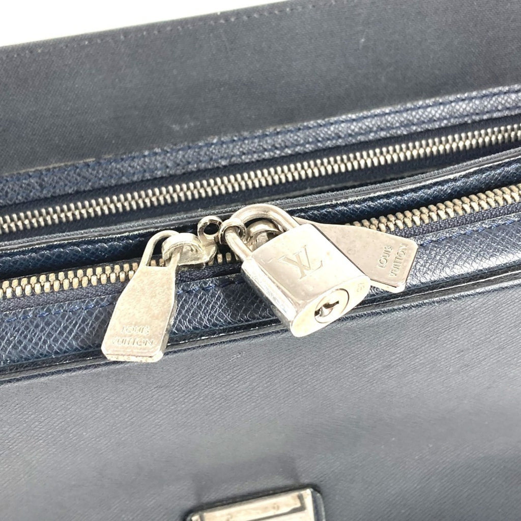 Louis Vuitton Boreal Navy Taiga Leather Handbag Shoulder Bag