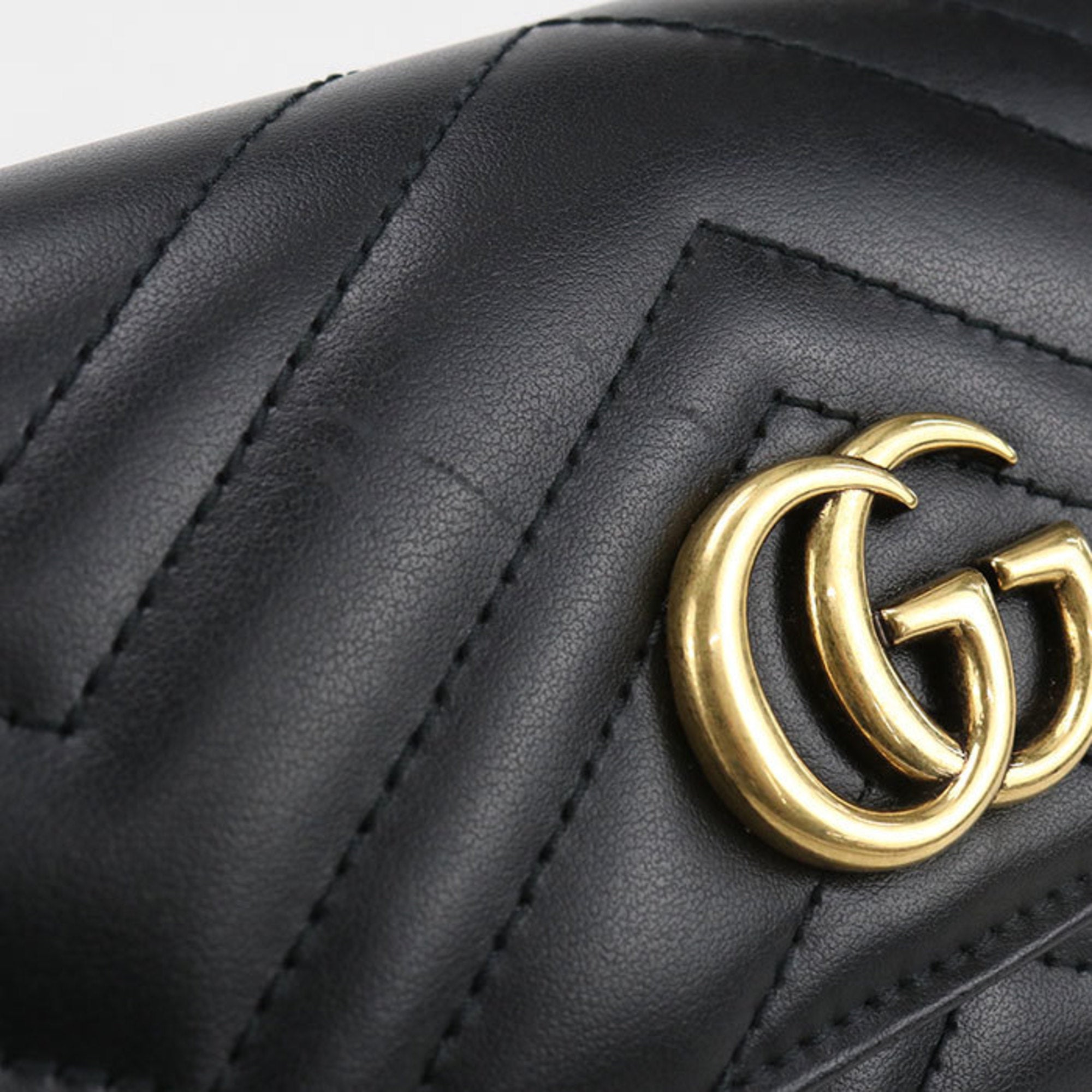Gucci Black Leather Long Wallet (Bi-Fold) (Pre-Owned)