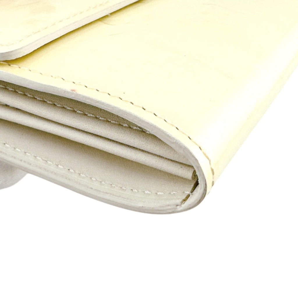Louis Vuitton Cream White Monogram Vernis Long Wallet (Tri-Fold)