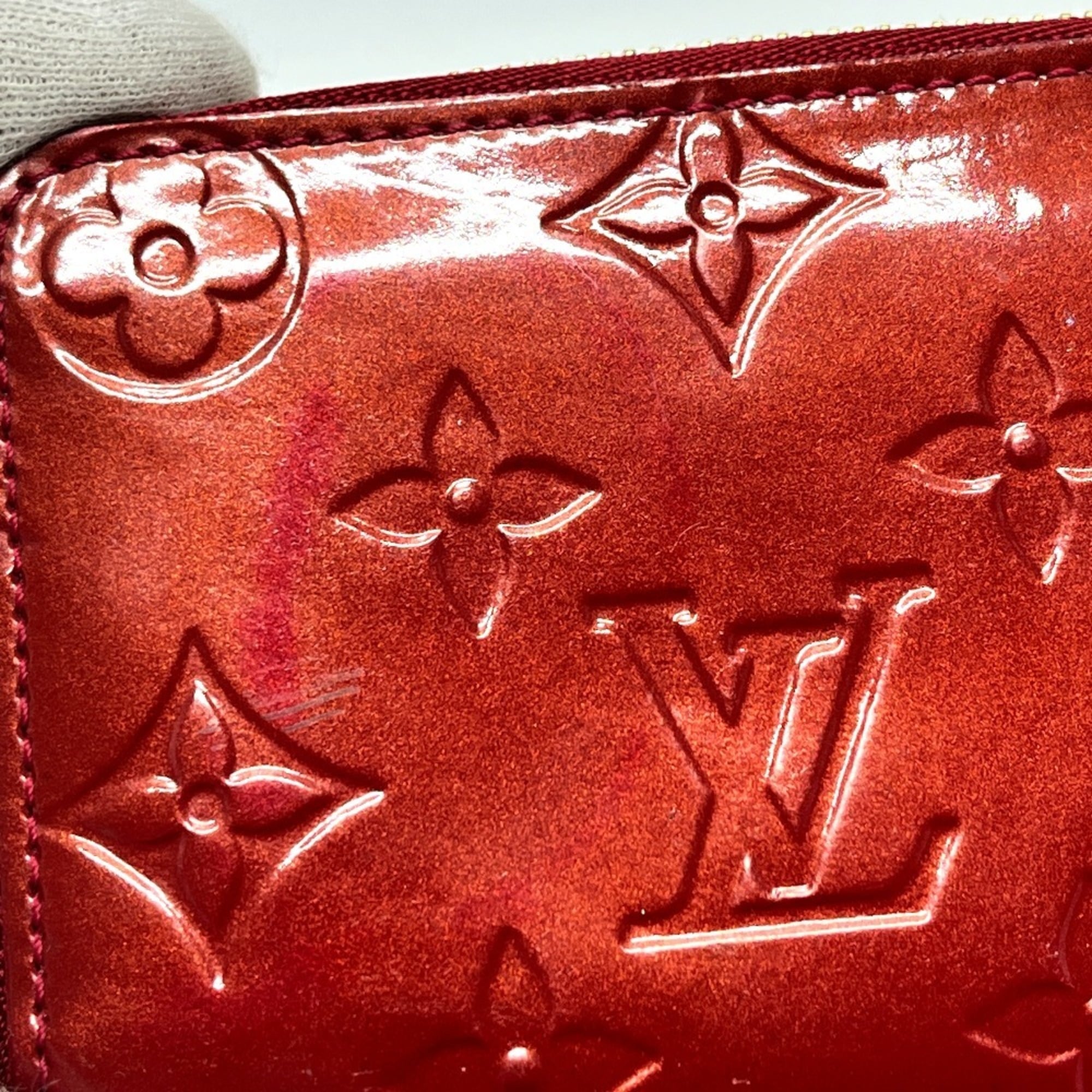 Louis Vuitton Pomme D'amour Monogram Vernis Coin Purse/Coin Case