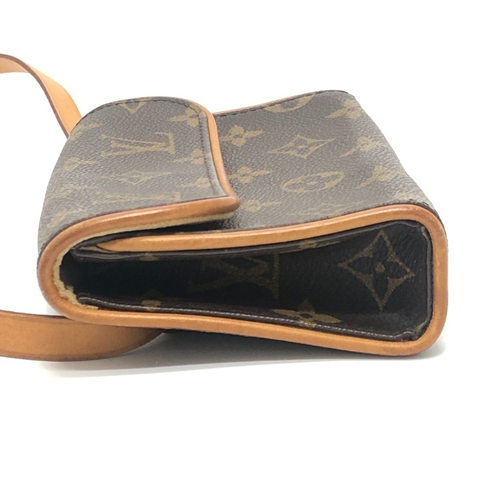 Louis Vuitton Monogram Brown Monogram Fanny Pack Pochette
