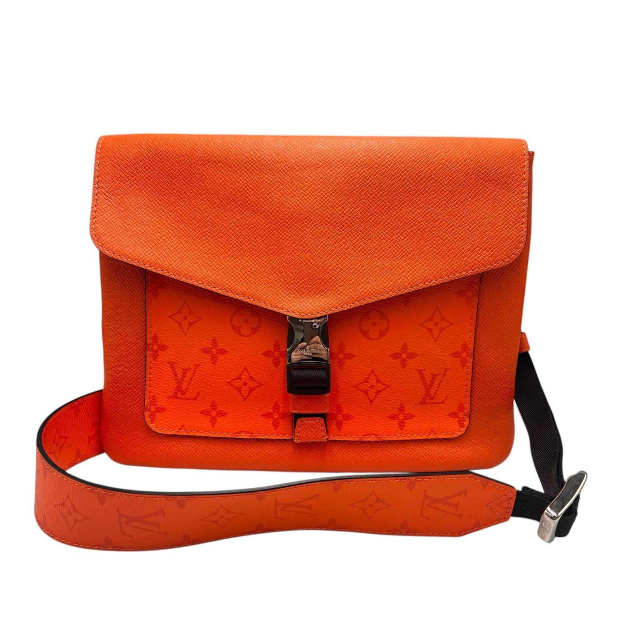 Louis Vuitton Taigarama Messenger Bag Shoulder Bag