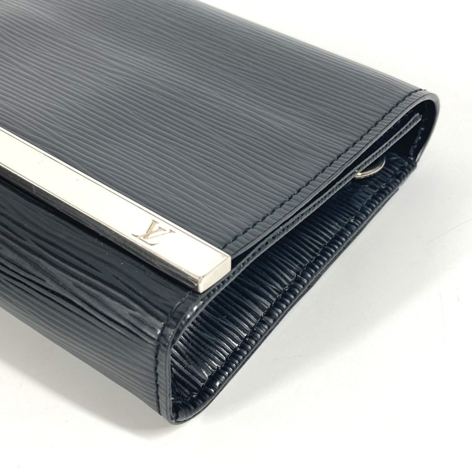 Louis Vuitton Black Epi Leather Clutch Bag Shoulder Bag