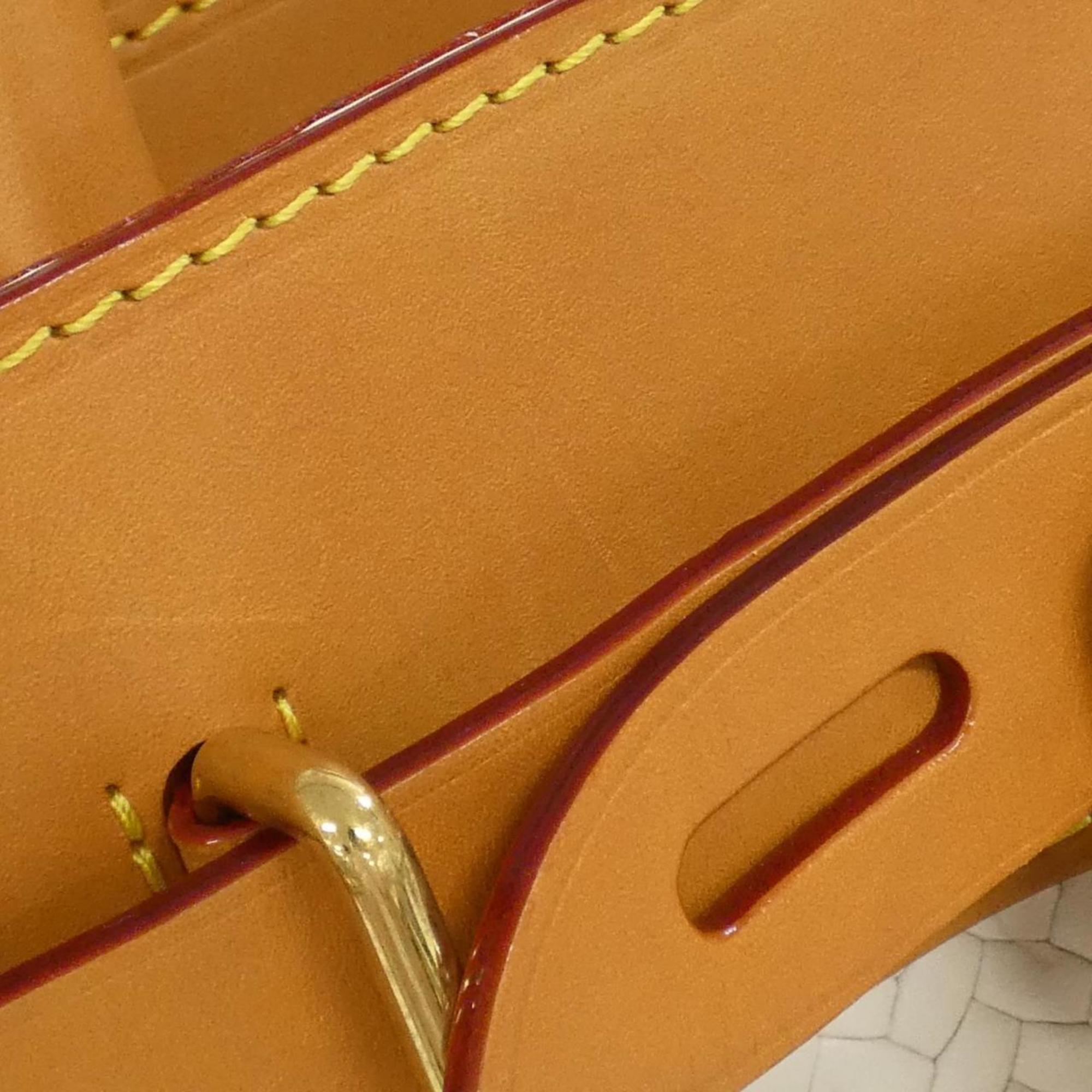 Louis Vuitton Off-White Leather Handbag