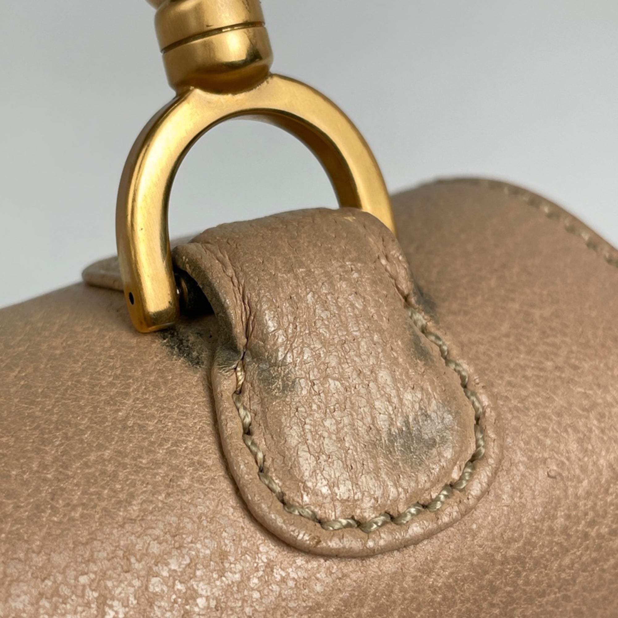Gucci Beige Leather Handbag (Pre-Owned)